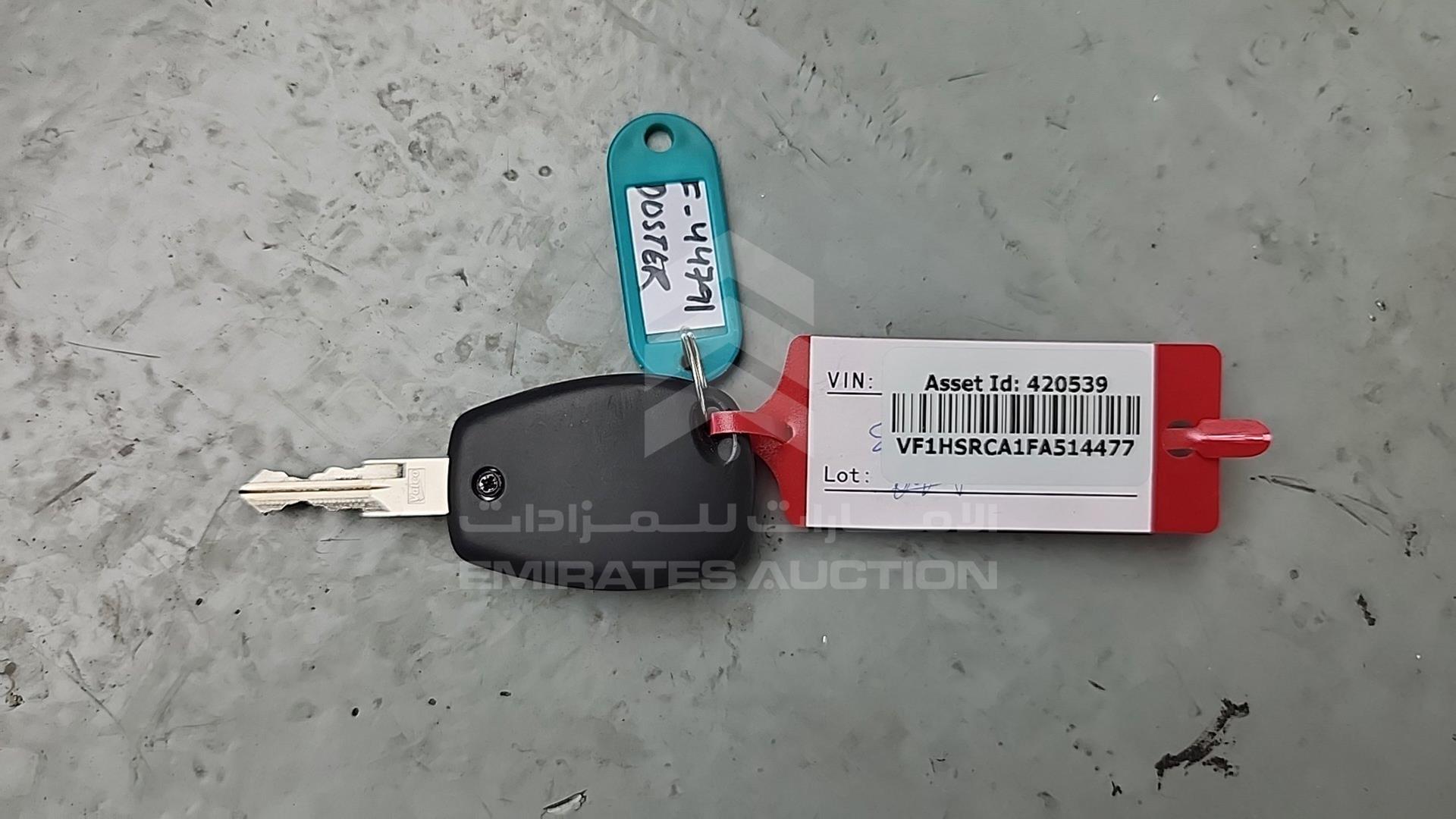 2015 RENAULT DUSTER VIN: VF1HSRCA1FA514477