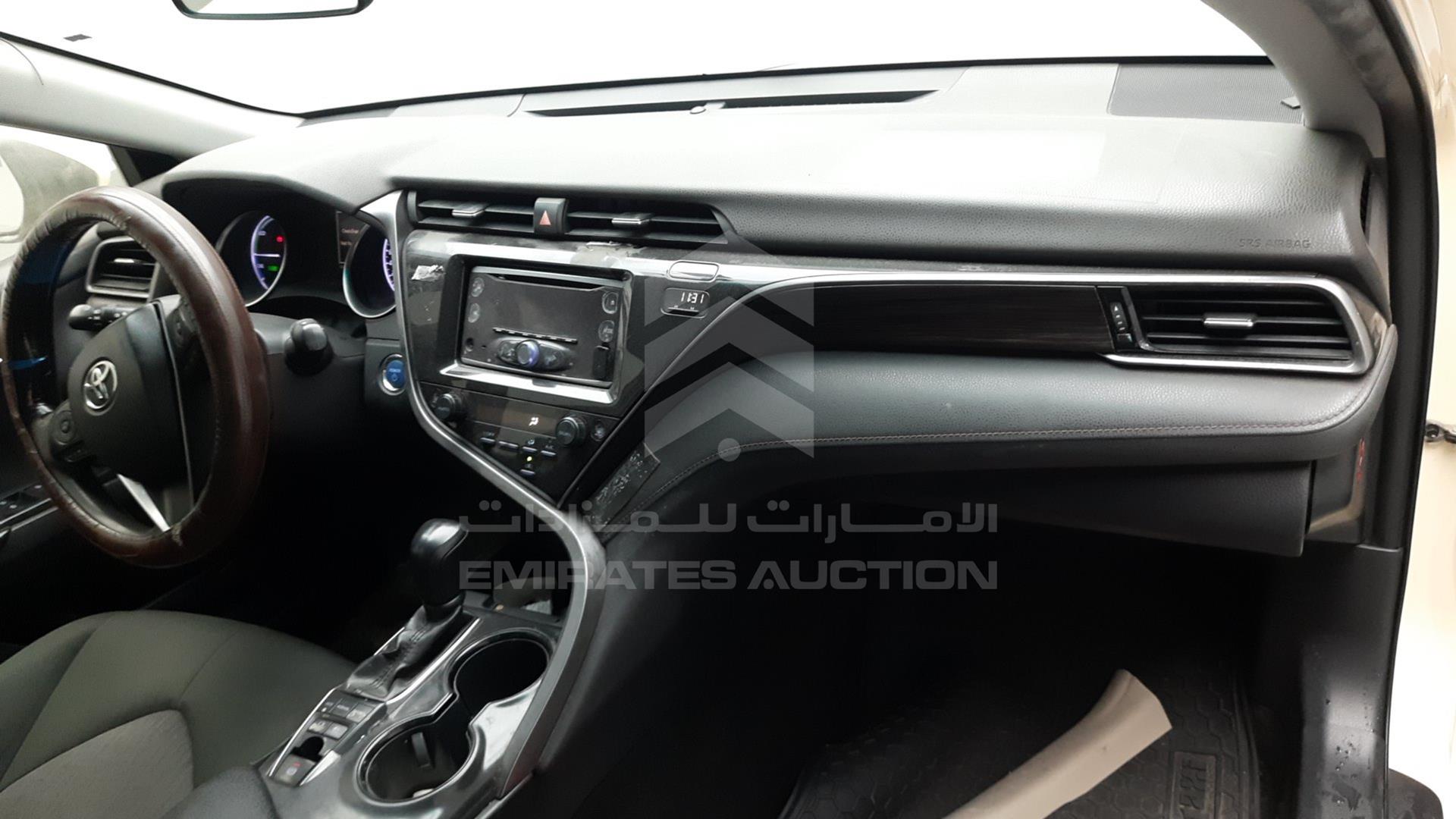 2019 TOYOTA CAMRY HYBRID VIN: JTNB29HK8K3016926