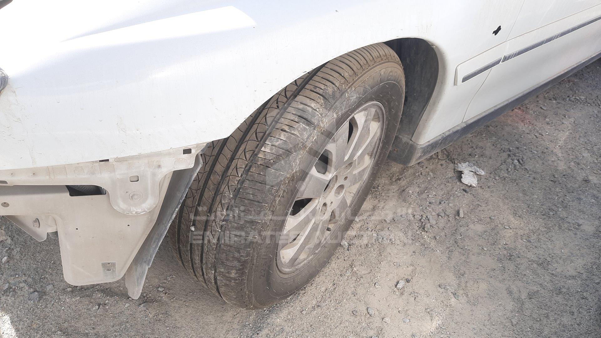2006 CHEVROLET CAPRICE VIN: 6G1LK53B96L830822