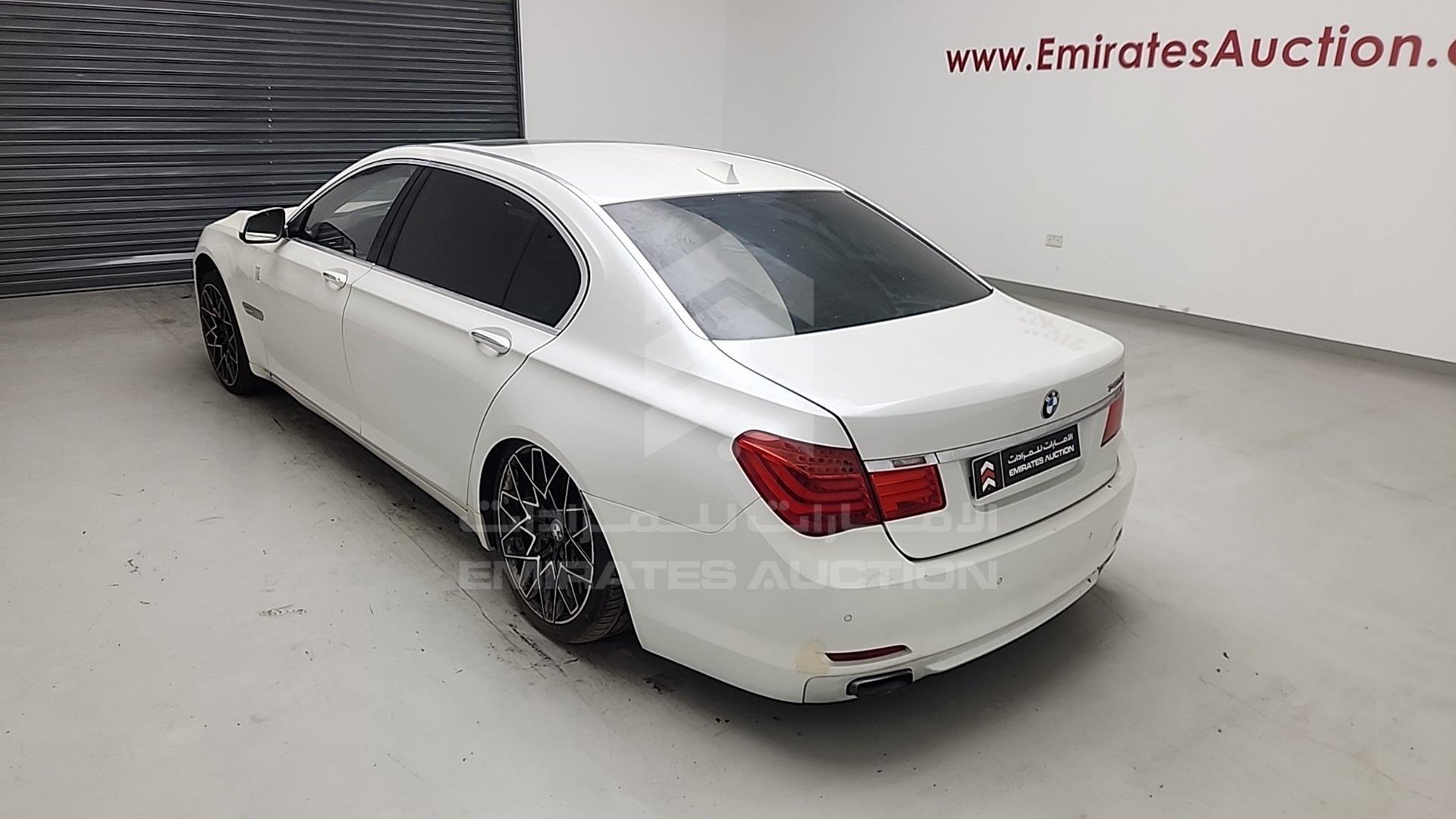 2009 BMW 740 LI VIN: WBAKB410X0C326148