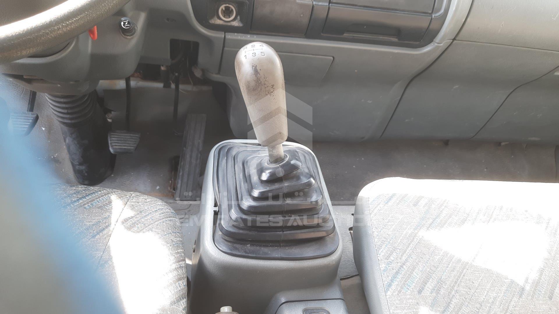 1998 MITSUBISHI FH VIN: JMYFH215H0KA00387