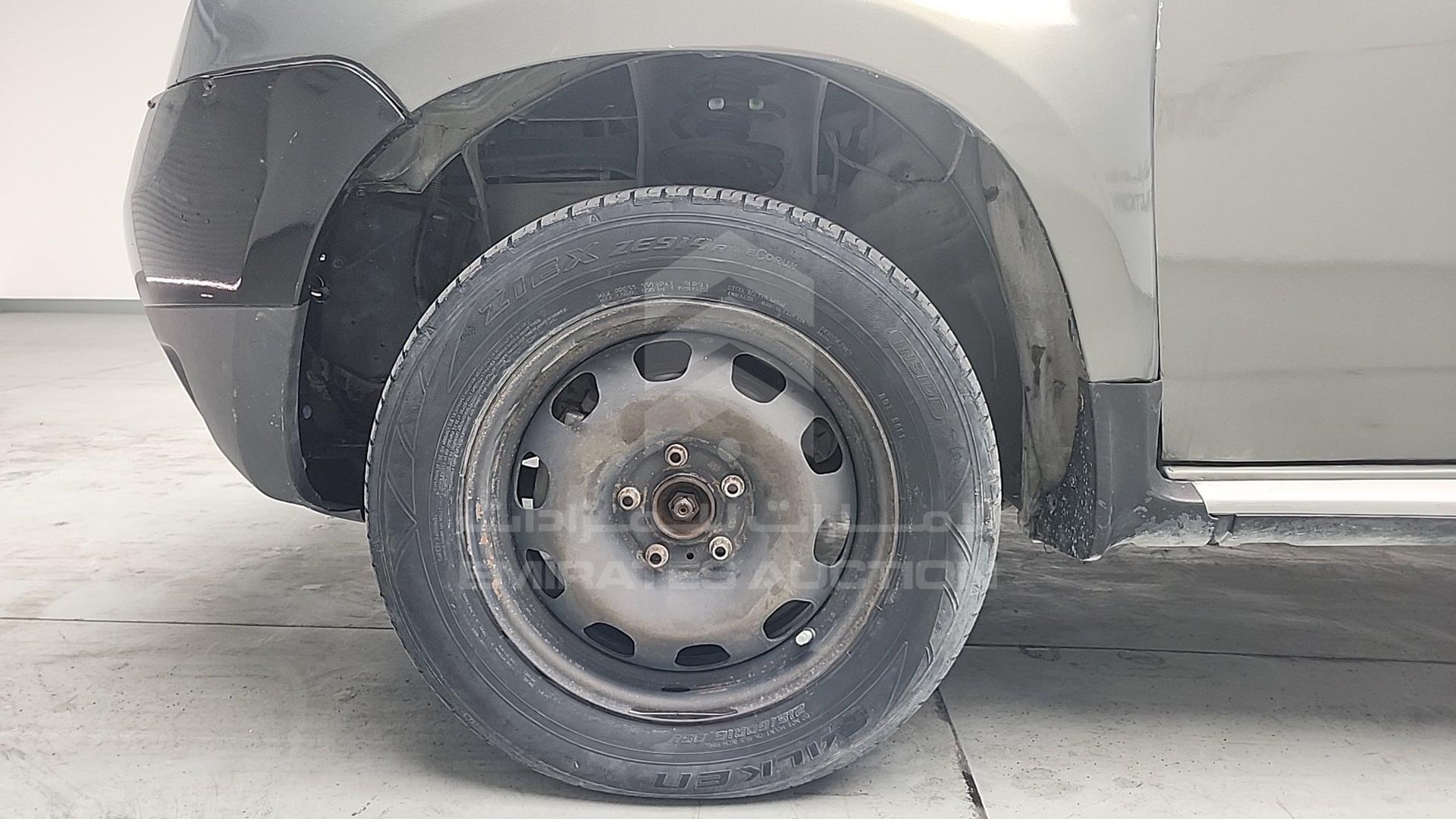2015 RENAULT DUSTER VIN: VF1HSRCA7FA523927