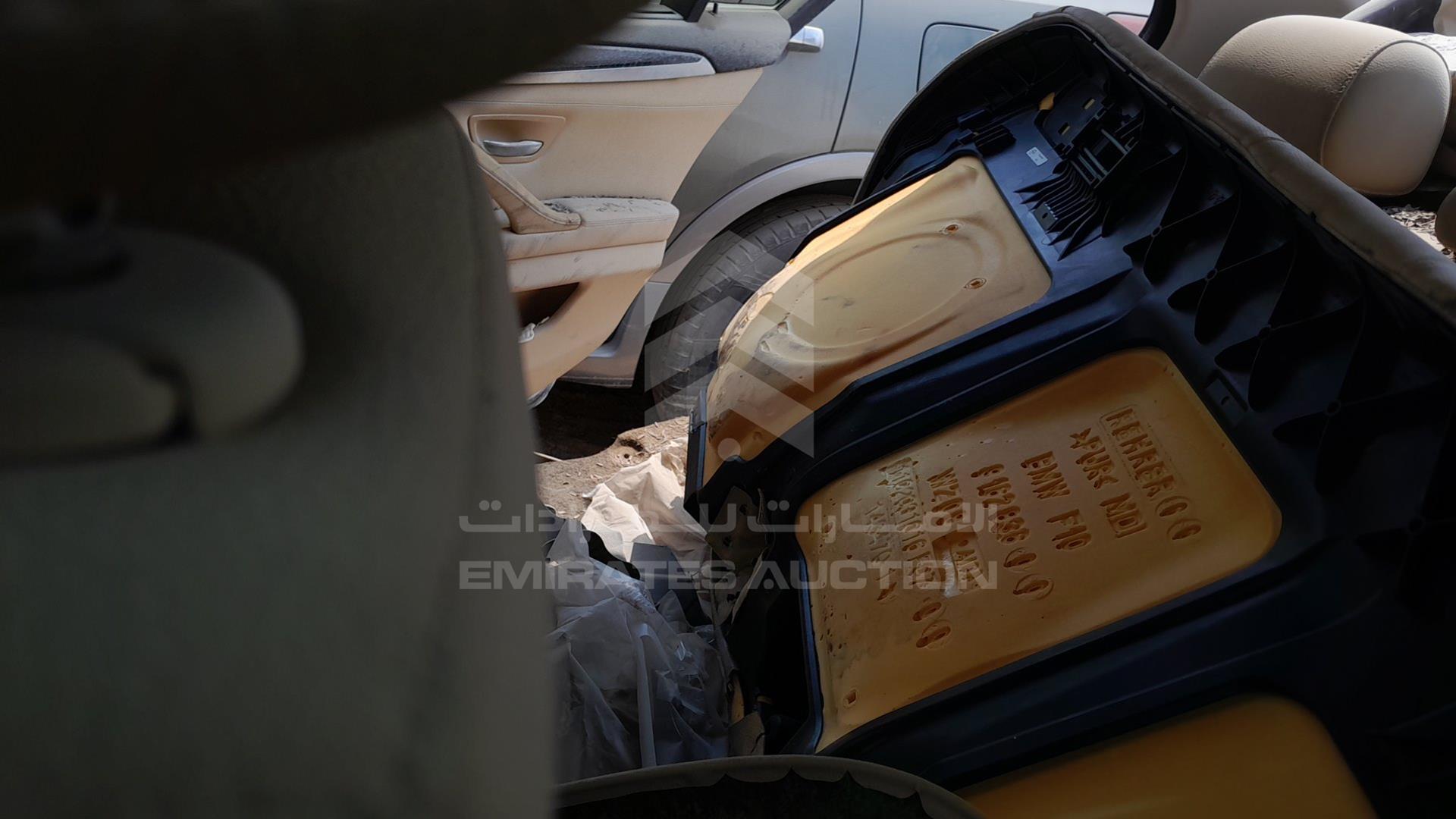 0 BMW 520 I VIN: WBA5A3101ED004865