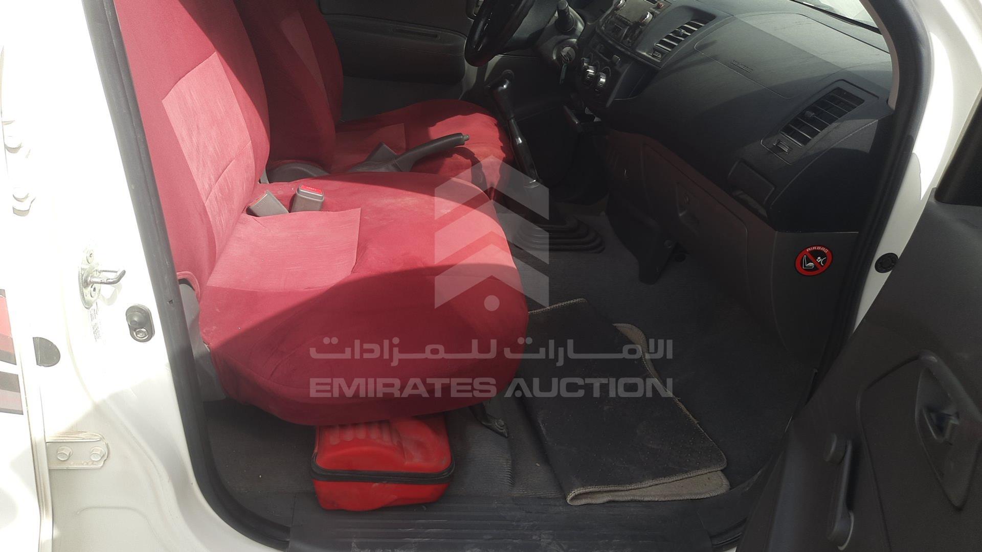 2014 TOYOTA HILUX VIN: MR0EX12G9E2346692