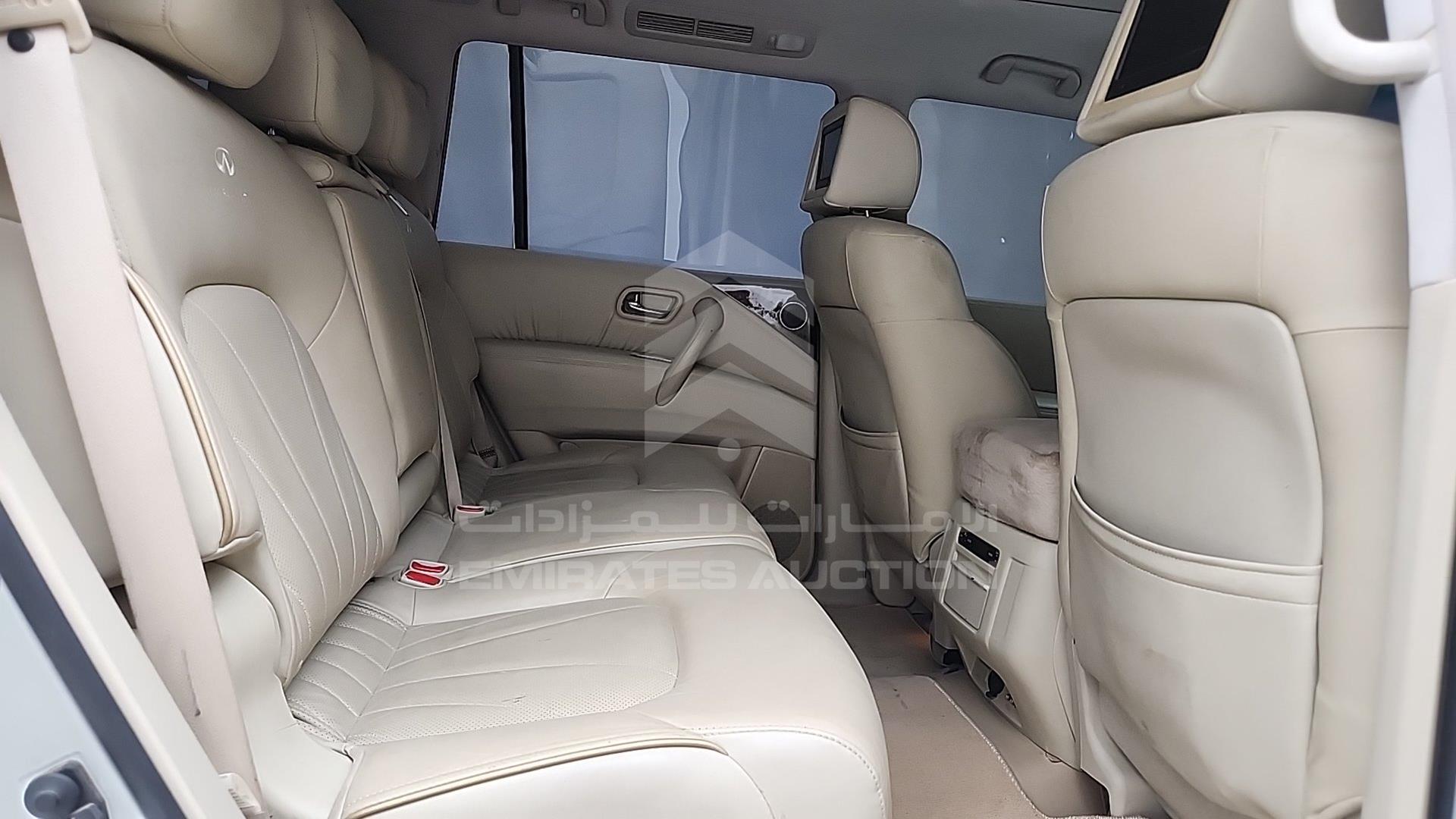 2011 INFINITI QX56 VIN: JNRAZ25Y9B9000789