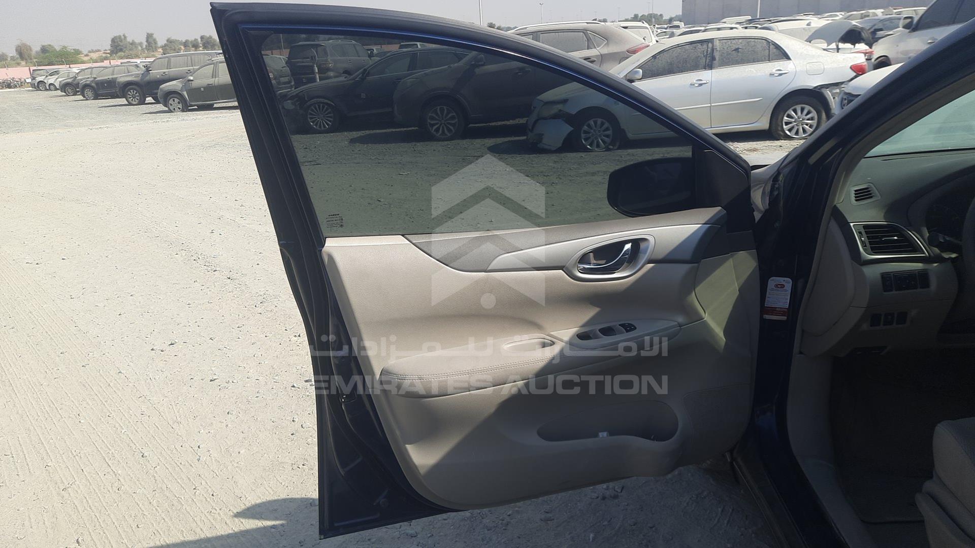 2016 NISSAN TIIDA VIN: MNTAC2C98G6001947