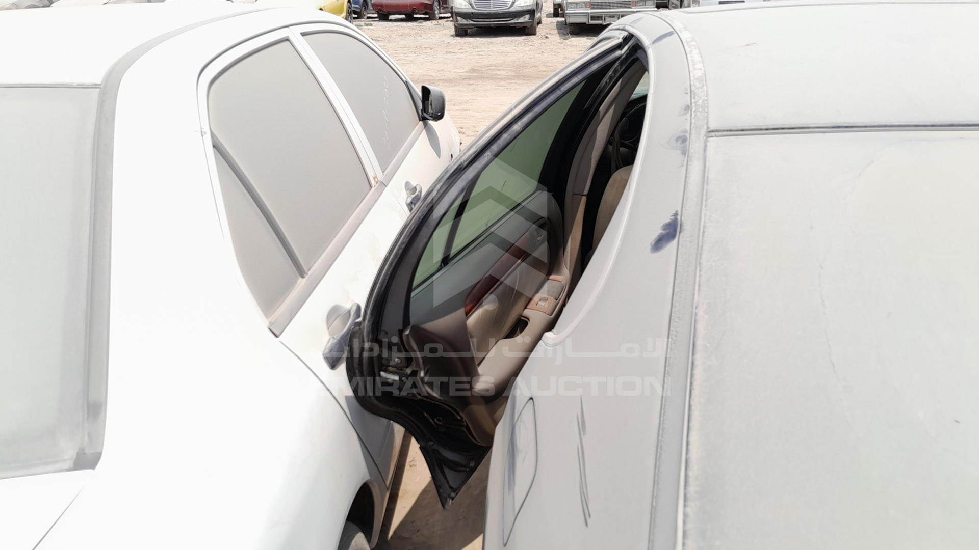 1998 LEXUS GS 430 VIN: JT8BH68X3W0011040