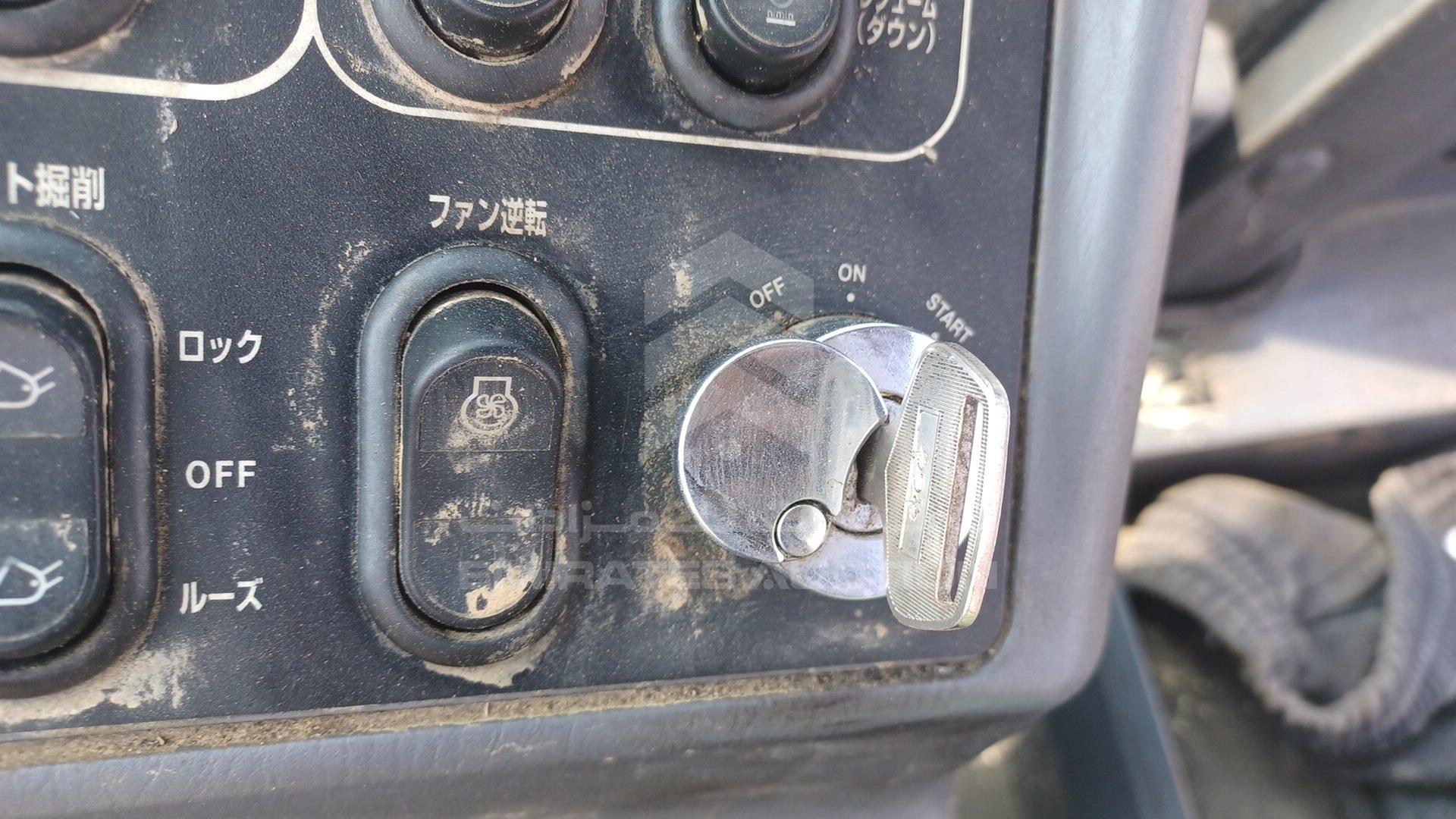 2014 KOMATSU WA500 VIN: WA09655391