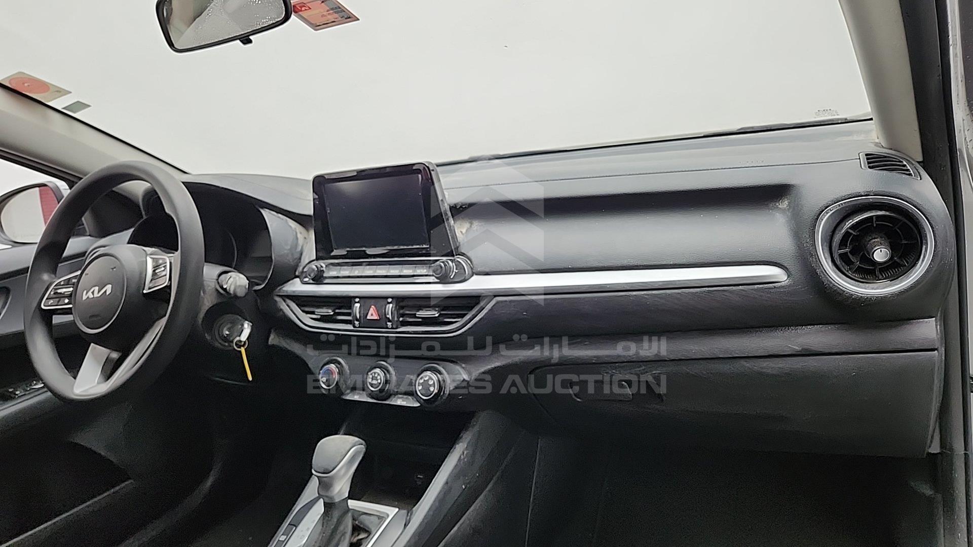 2022 KIA CERATO VIN: KNAF24164N5937357