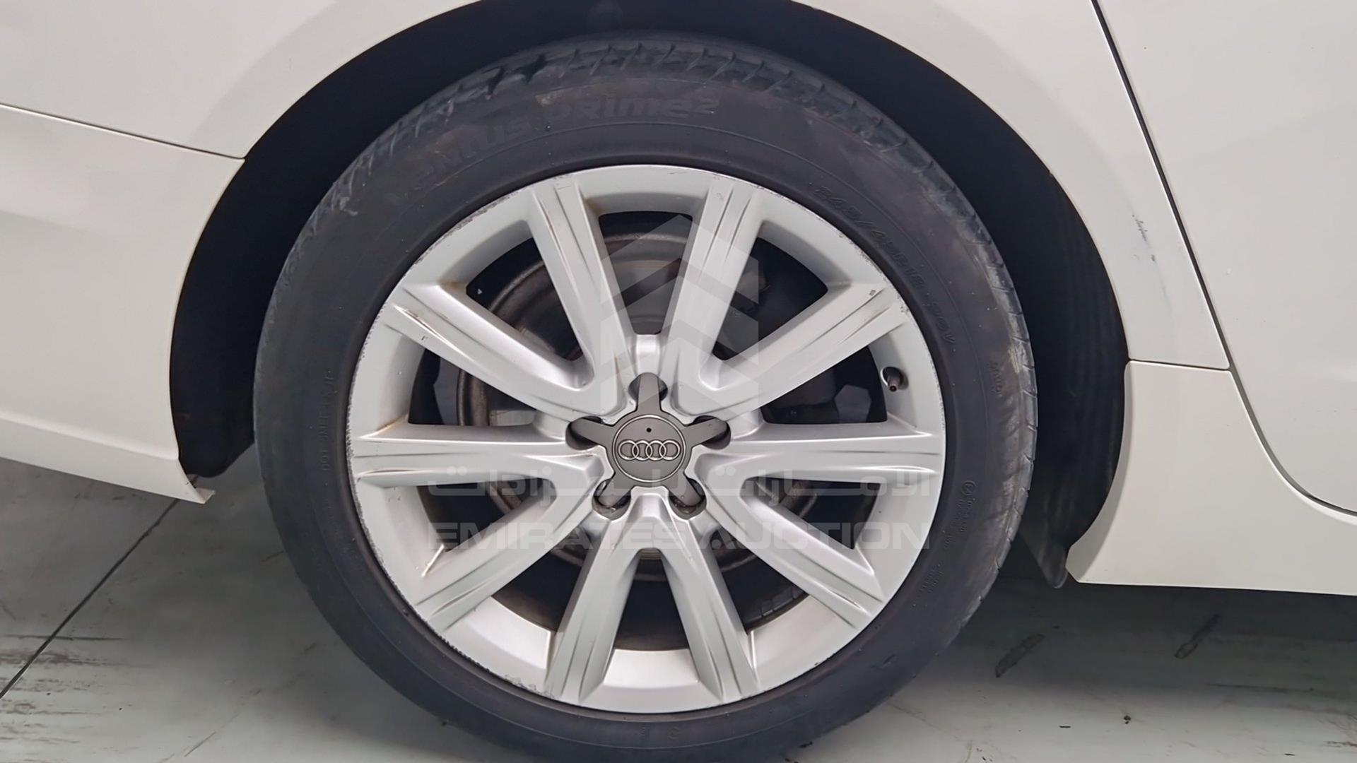 2014 AUDI A6 VIN: WAUBHCFCXEN099356