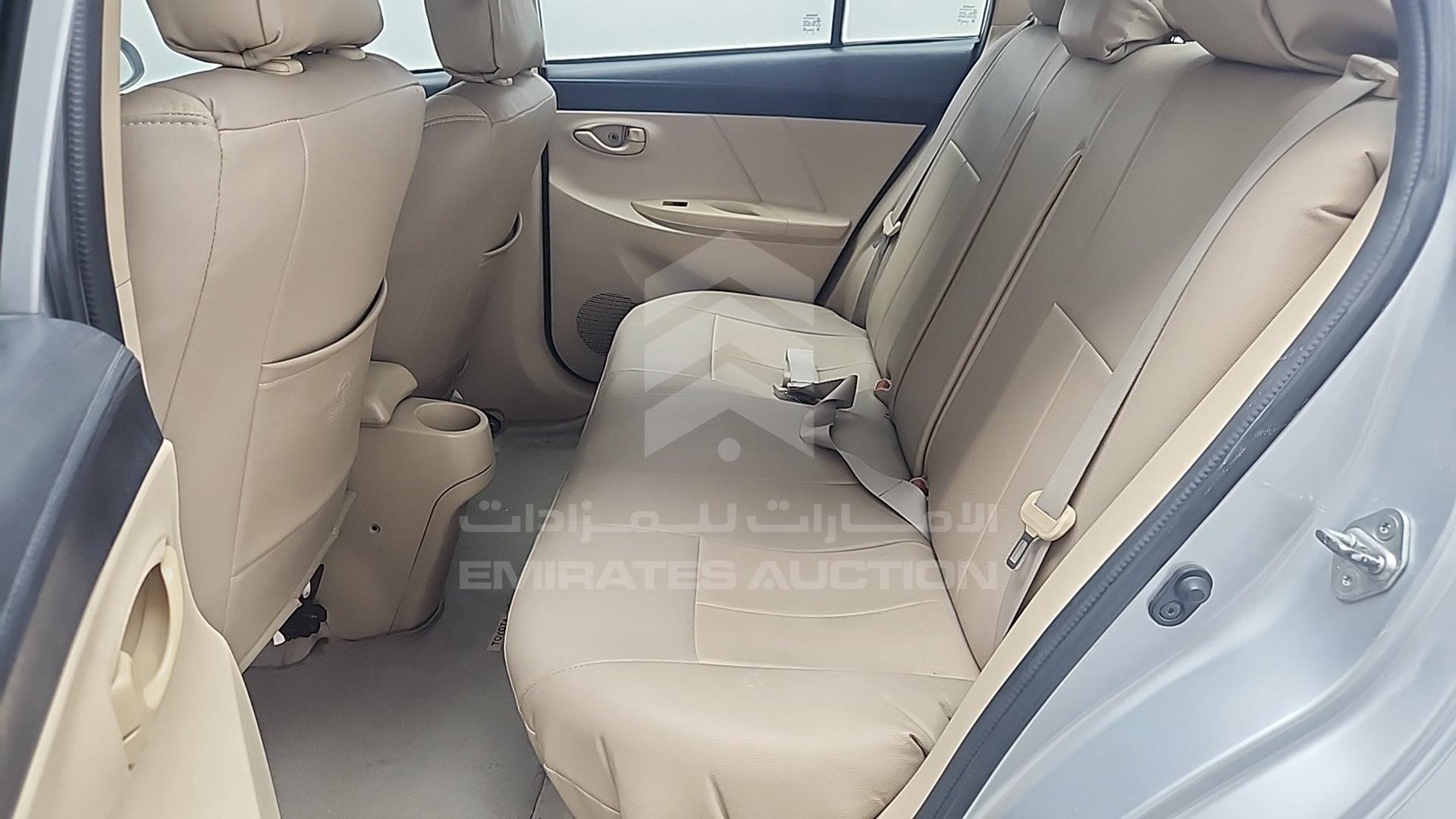 2015 TOYOTA YARIS VIN: MHFBT9F38F6037670