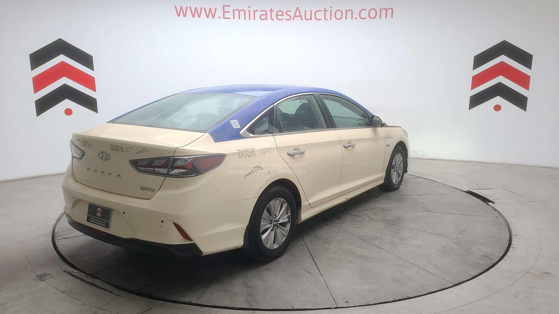2019 HYUNDAI SONATA HYBRID VIN: KMHE24137KA093091