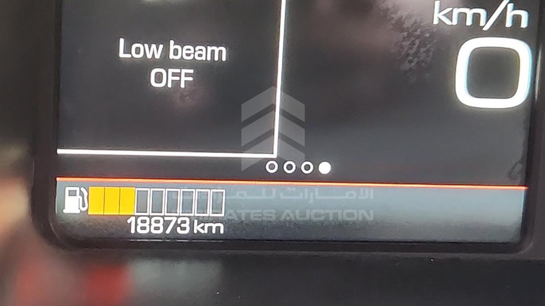 فيراري F8 Spider 2023 — قراءة العداد — صورة 2