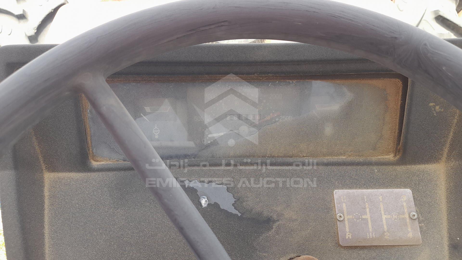 0 TRACTOR --- VIN: 001117859