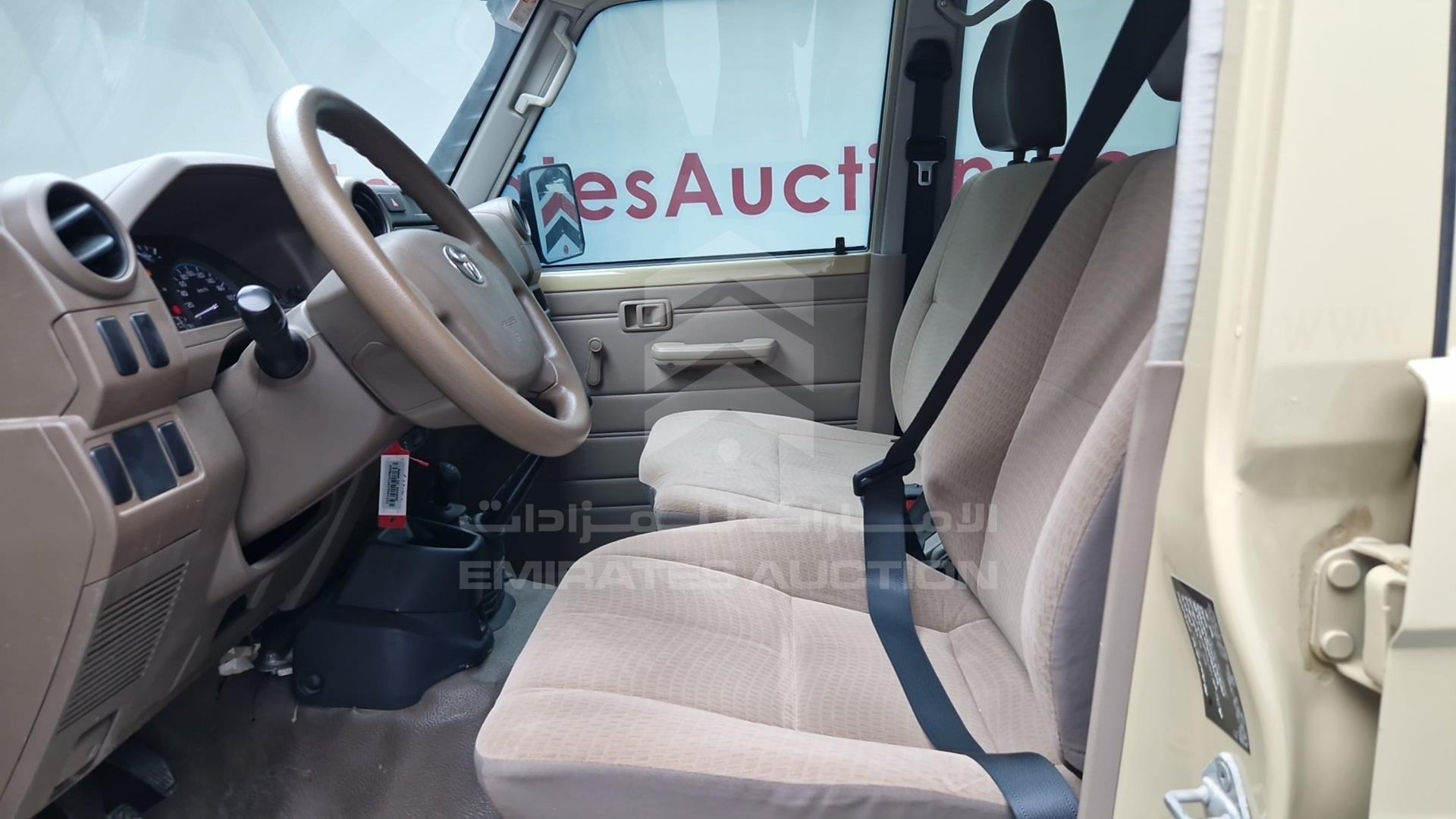 2018 TOYOTA LAND CRUISER VIN: JTFBU71J4J7061431