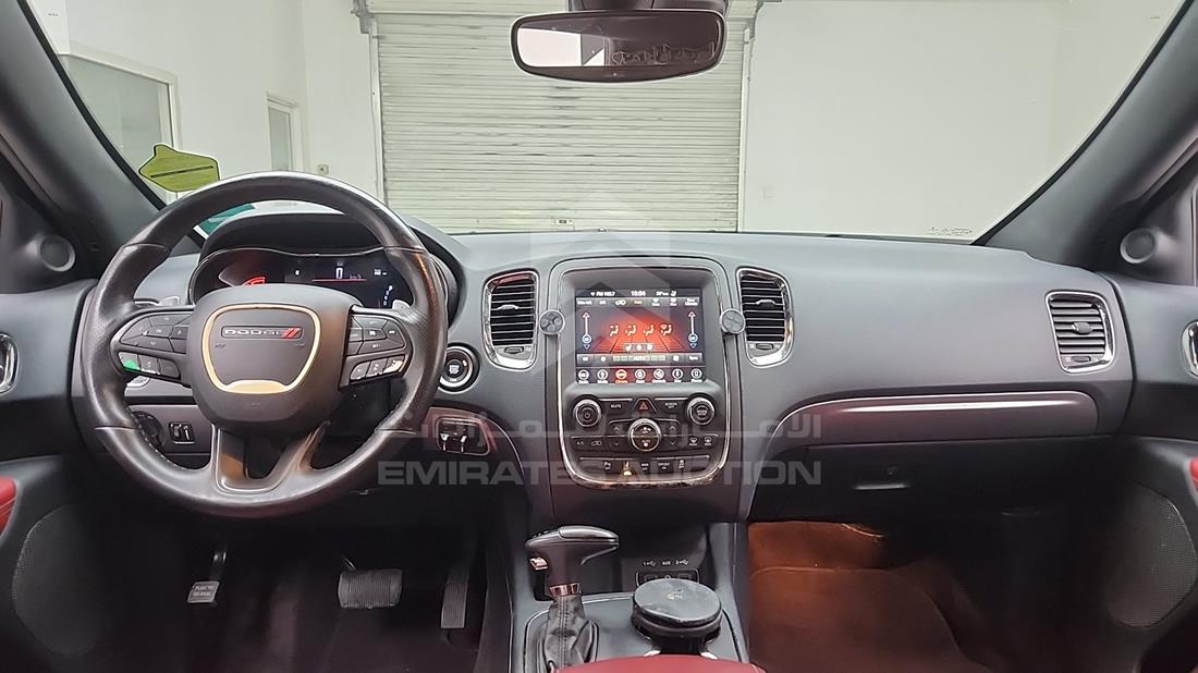 دودج دورانجو 2019 — زاوية الواجهة الكاملة — صورة 18