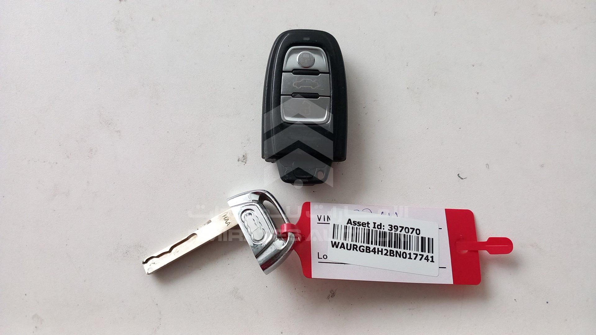 2011 AUDI A8 VIN: WAURGB4H2BN017741