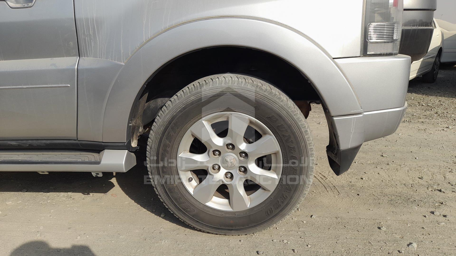 2016 MITSUBISHI PAJERO VIN: JMYMRV85WGJ710495