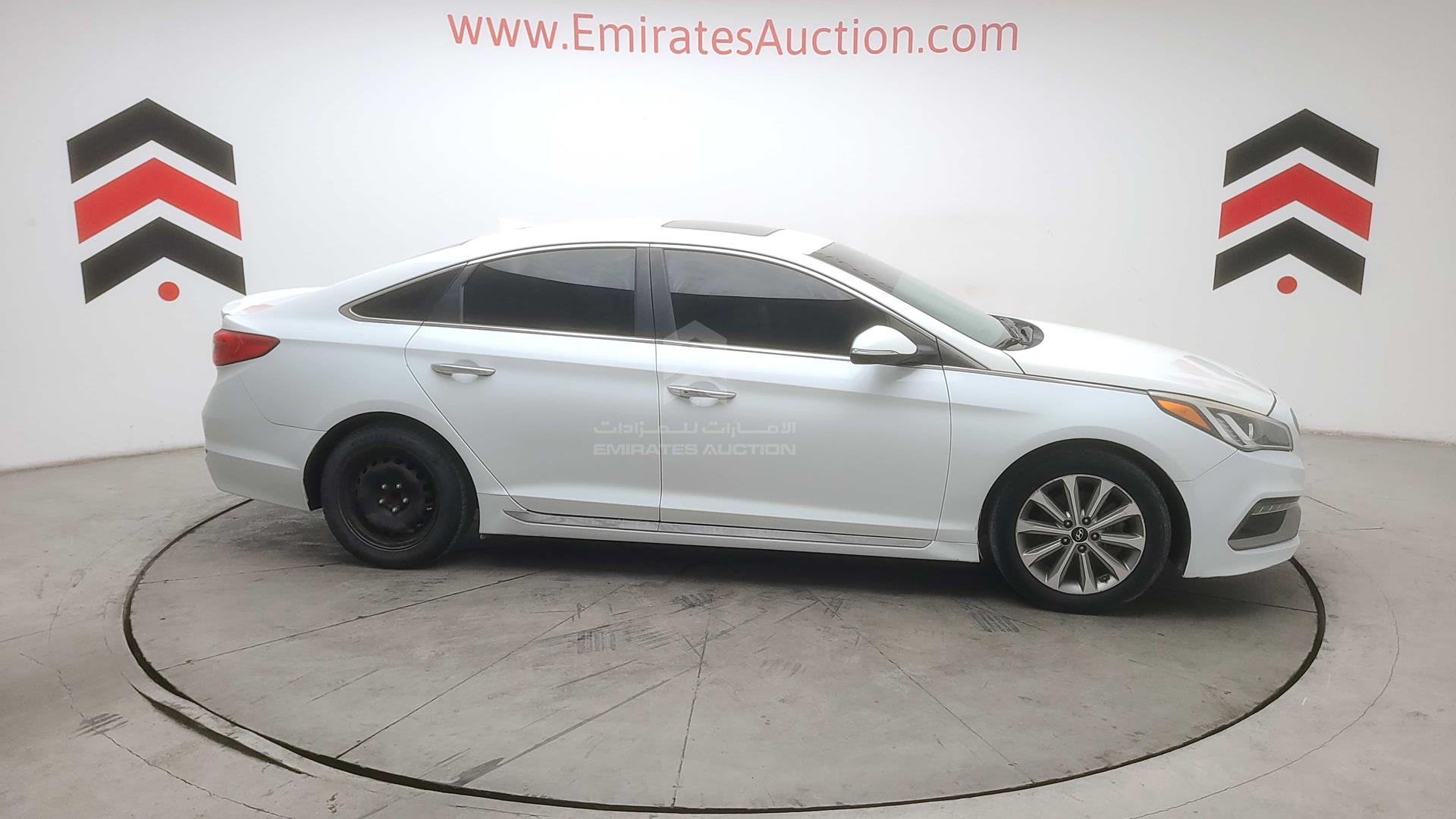 2016 HYUNDAI SONATA VIN: 5NPE34AF1GH334994