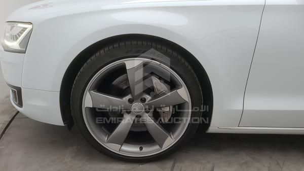 Audi A8 2016 WAUY2BFD8GN000776 Image 41