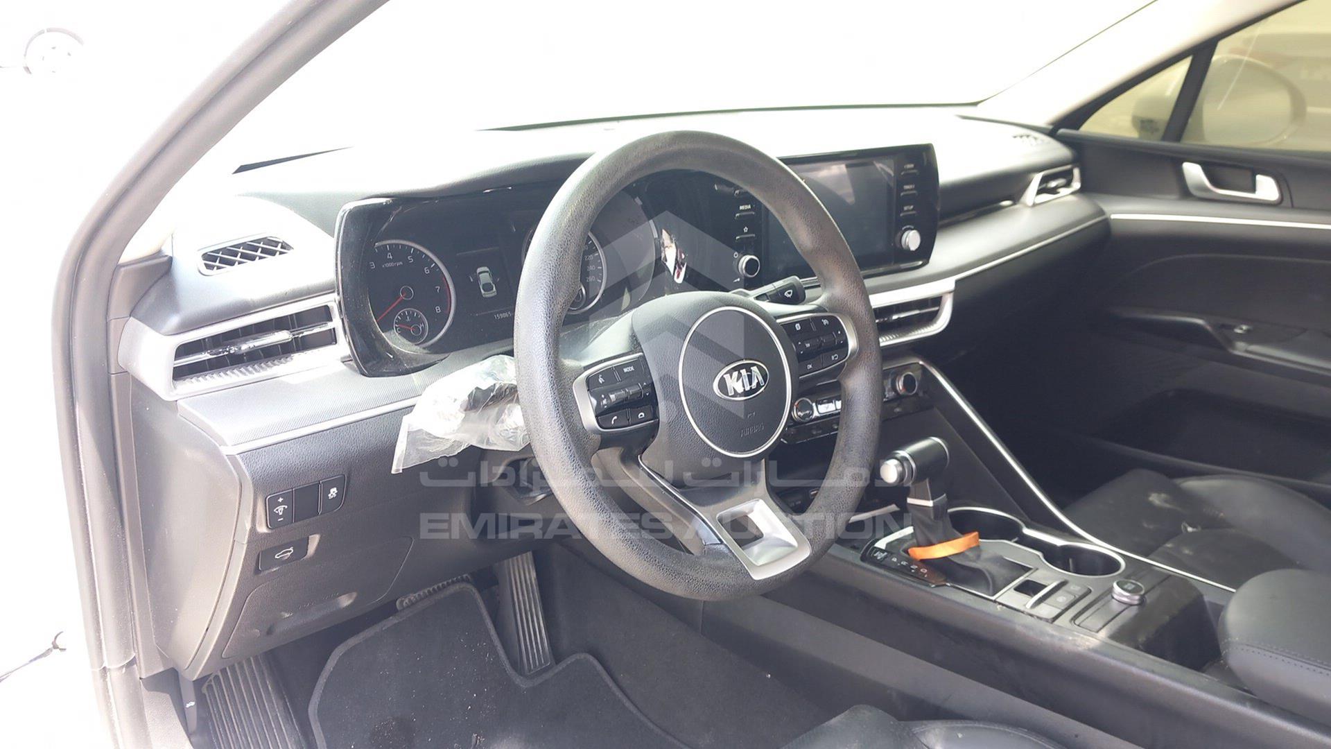 2021 KIA K5 VIN: KNAG24176M5051634