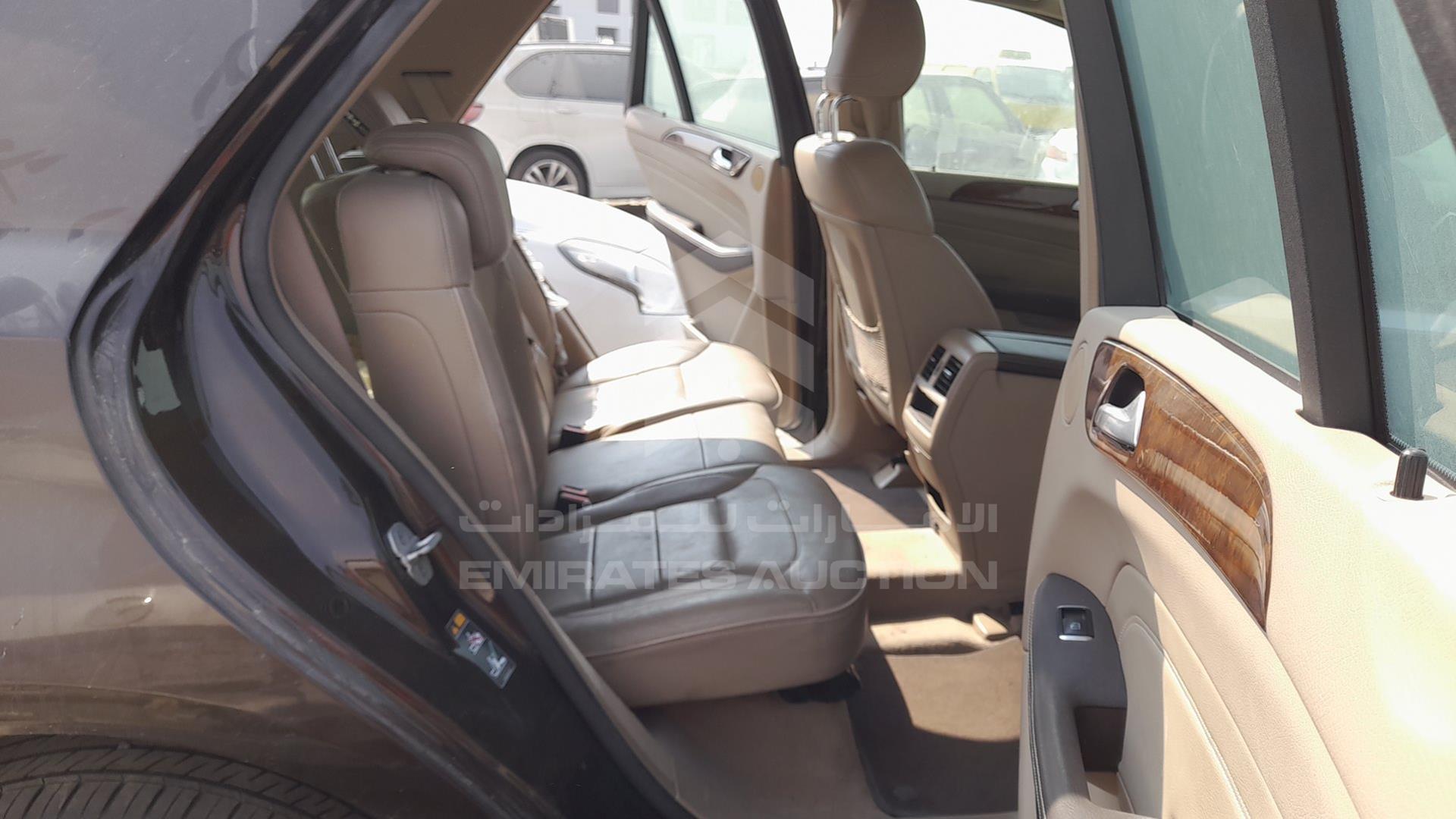2013 MERCEDES ML350 VIN: WDCDA5HB3DA222222