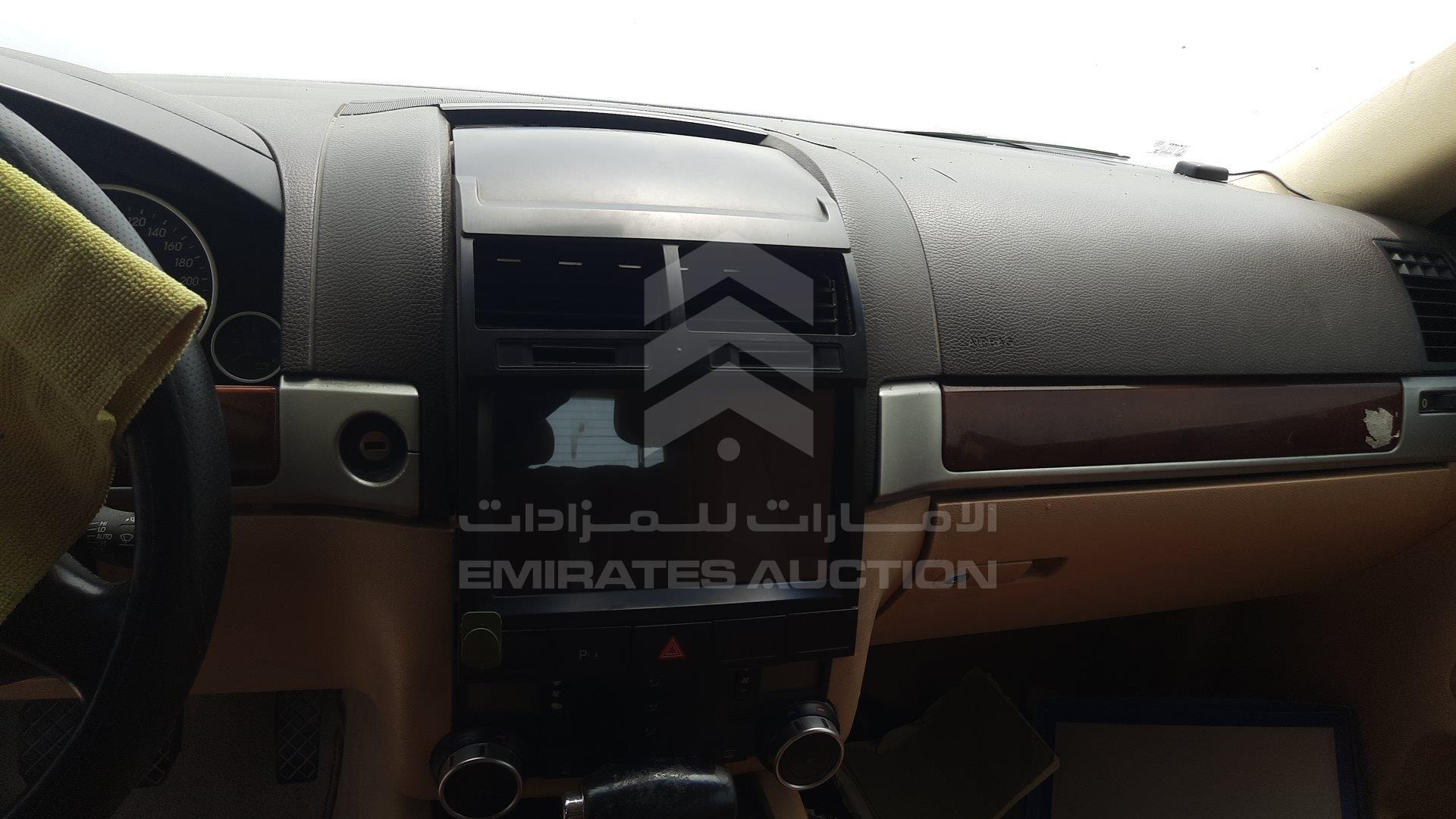 WVGAE27L06D048337 - 2006 Volkswagen Touareg - #353928