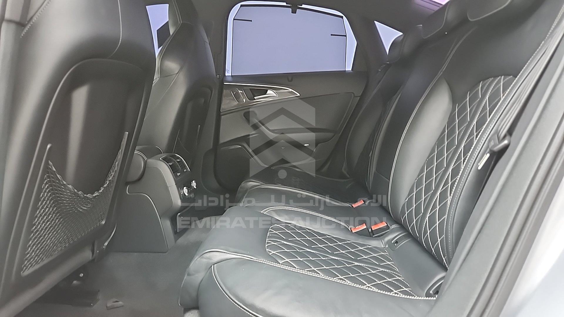 2016 AUDI S6 VIN: WAUB2CFCXGN006369