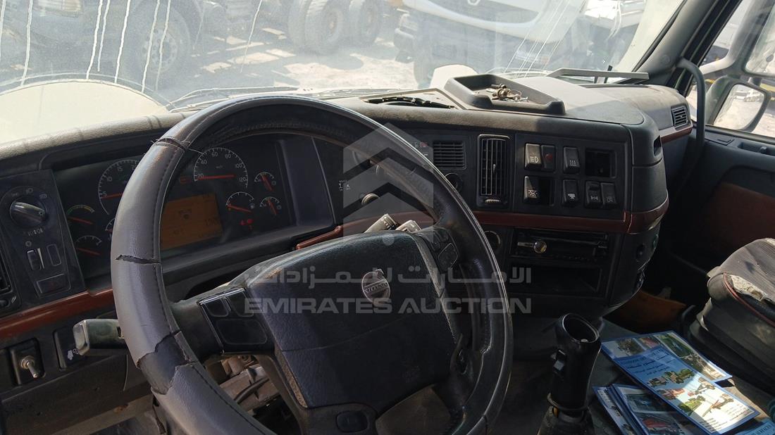فولفو FH 16 2005 — زاوية الواجهة الكاملة — صورة 16
