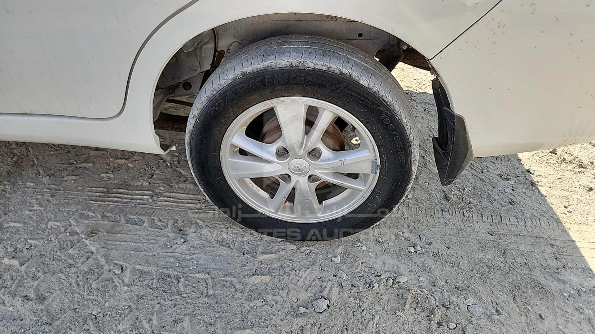 2015 TOYOTA AVANZA VIN: MHKMC13F6FK013658