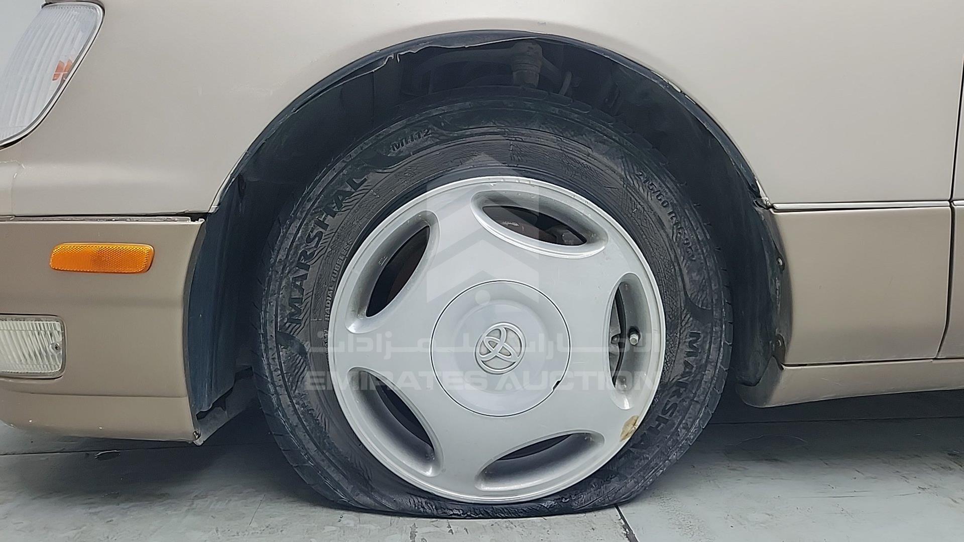 1998 LEXUS LS400 VIN: JT8BH28F8W0126636