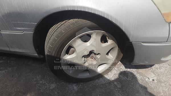 Lexus LS 430 2001 JTHBN30FX10033264 Image 21