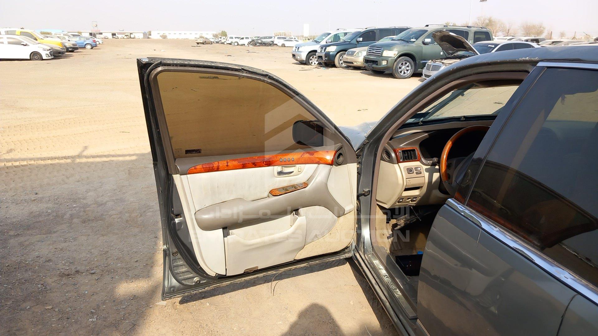2001 LEXUS LS 430 VIN: JTHBN30FX00017337