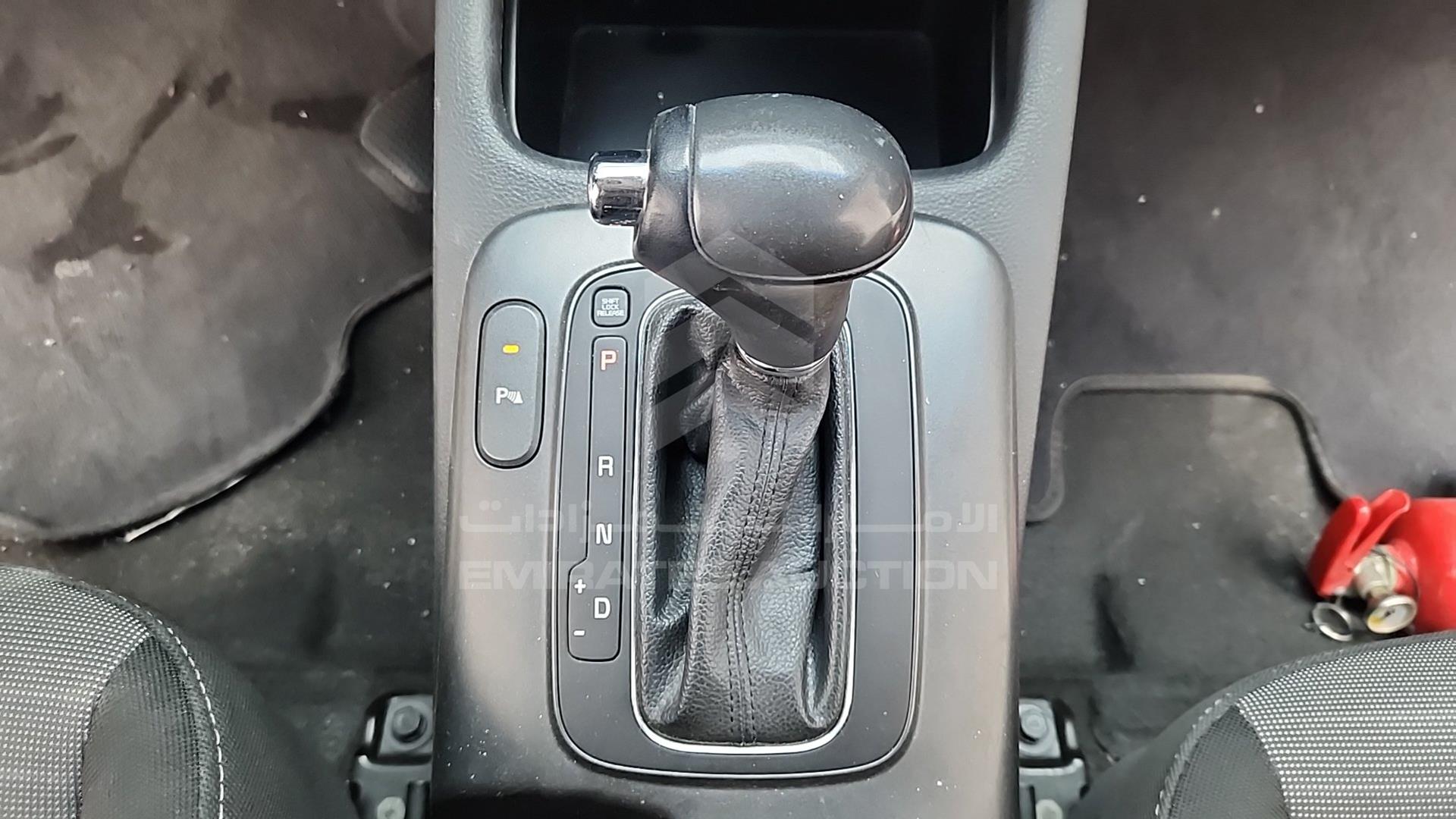 2016 KIA CERATO VIN: KNAFZ6179G5453686