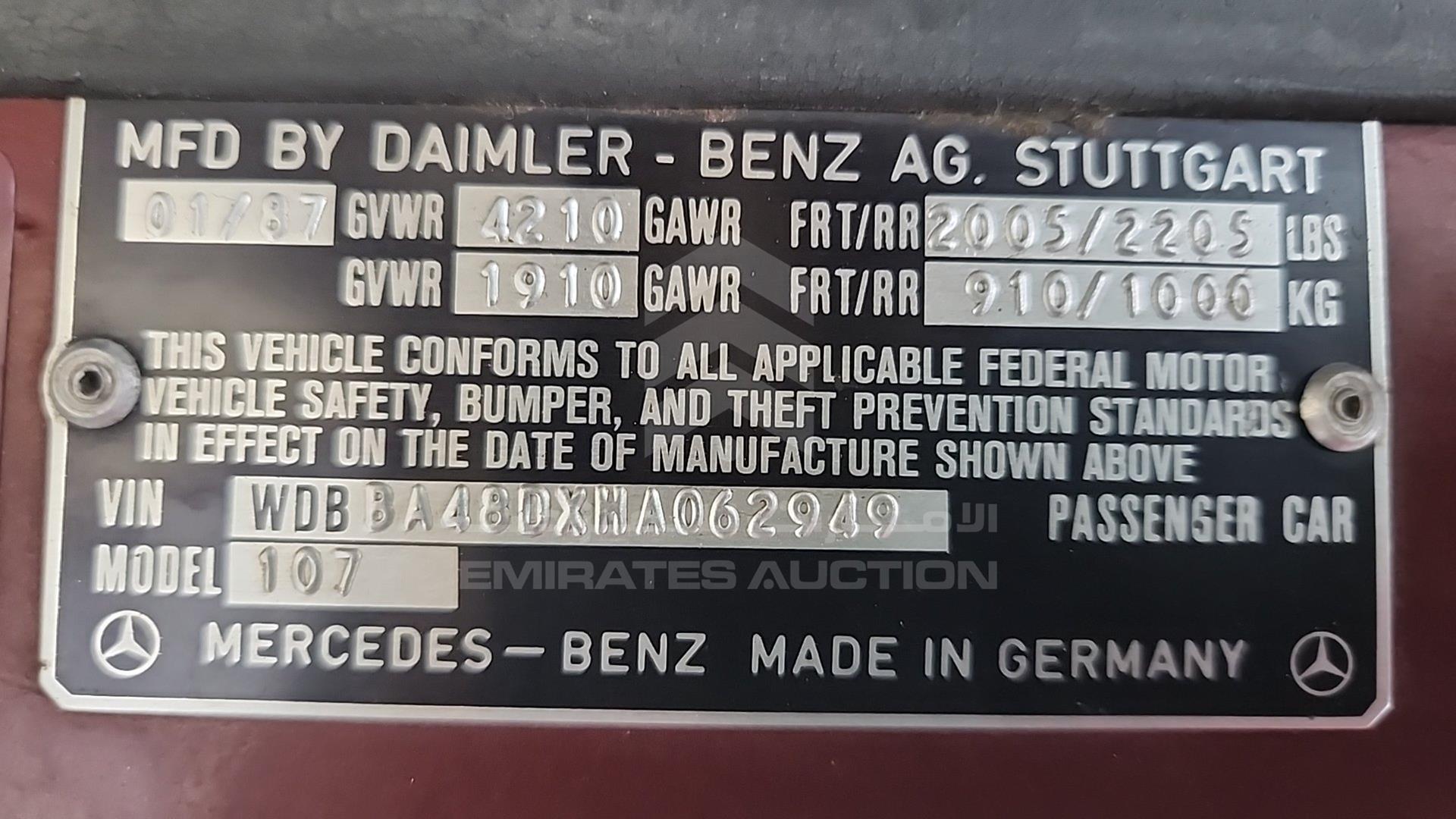 1987 MERCEDES SL 560 VIN: WDBBA48DXHA062949