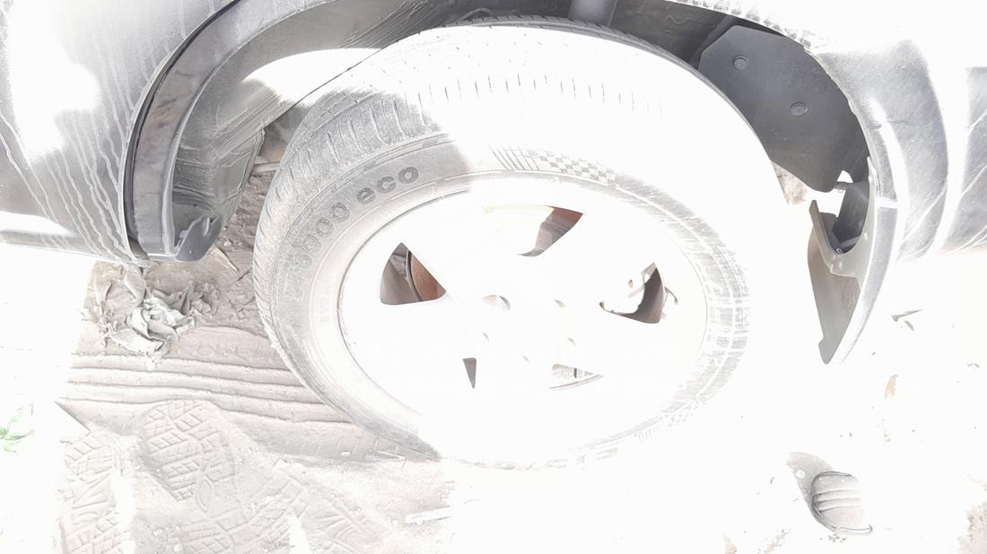 2007 Nissan X-Trail — Rear Left Tyre — Photo 31