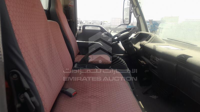 JAAKP34G987P20999 Auction: EmiratesAuction Lot: 409144 JAAKP34G987P20999 Isuzu NPR 2008 WHITE Photo 20