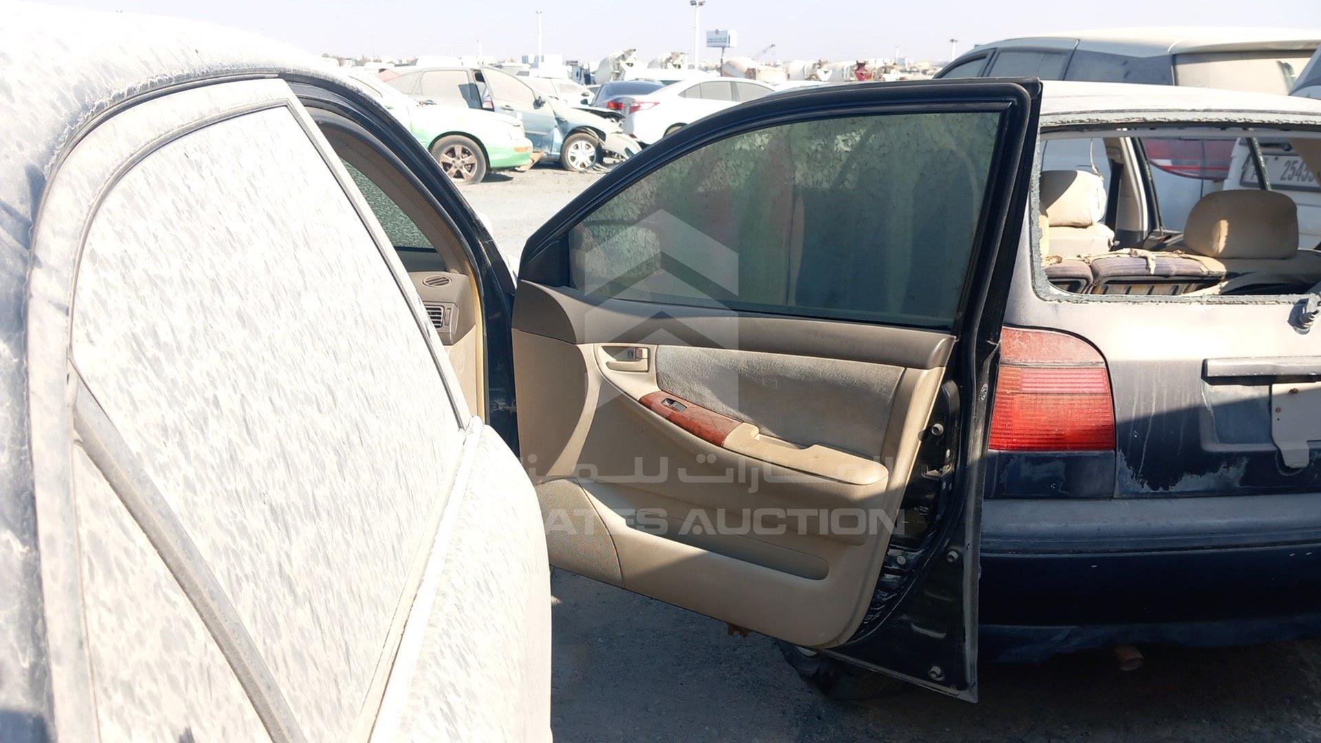 2002 TOYOTA COROLLA VIN: JTDBR23E220087811