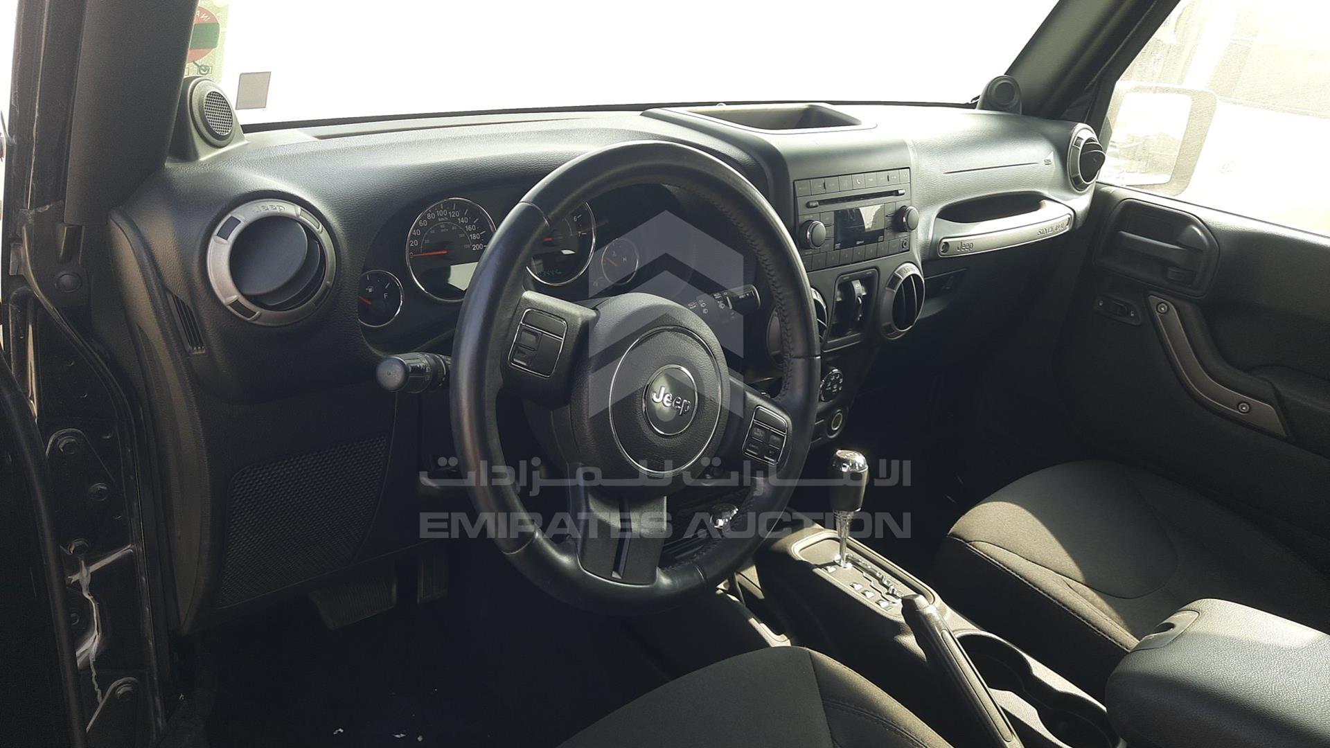 2014 JEEP WRANGLER / VIN: 1C4BJWDG2EL323536