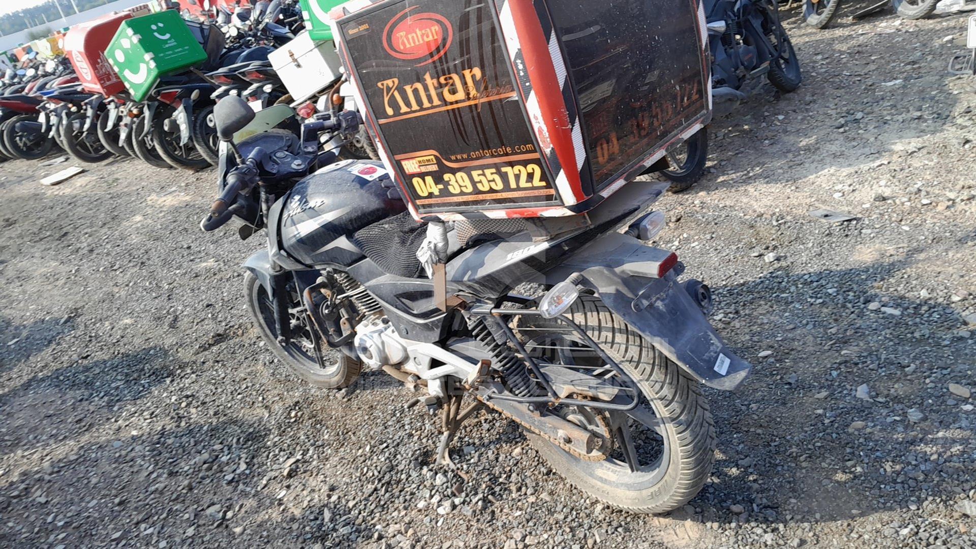 2015 BAJAJ 180 CC VIN: MD2A12DZ7FCL87413