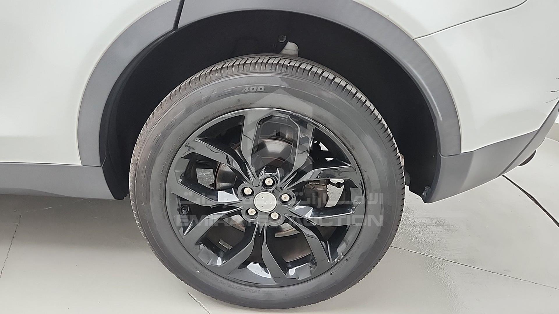 2017 LAND ROVER DISCOVERY VIN: SALCA2BG2HH714587