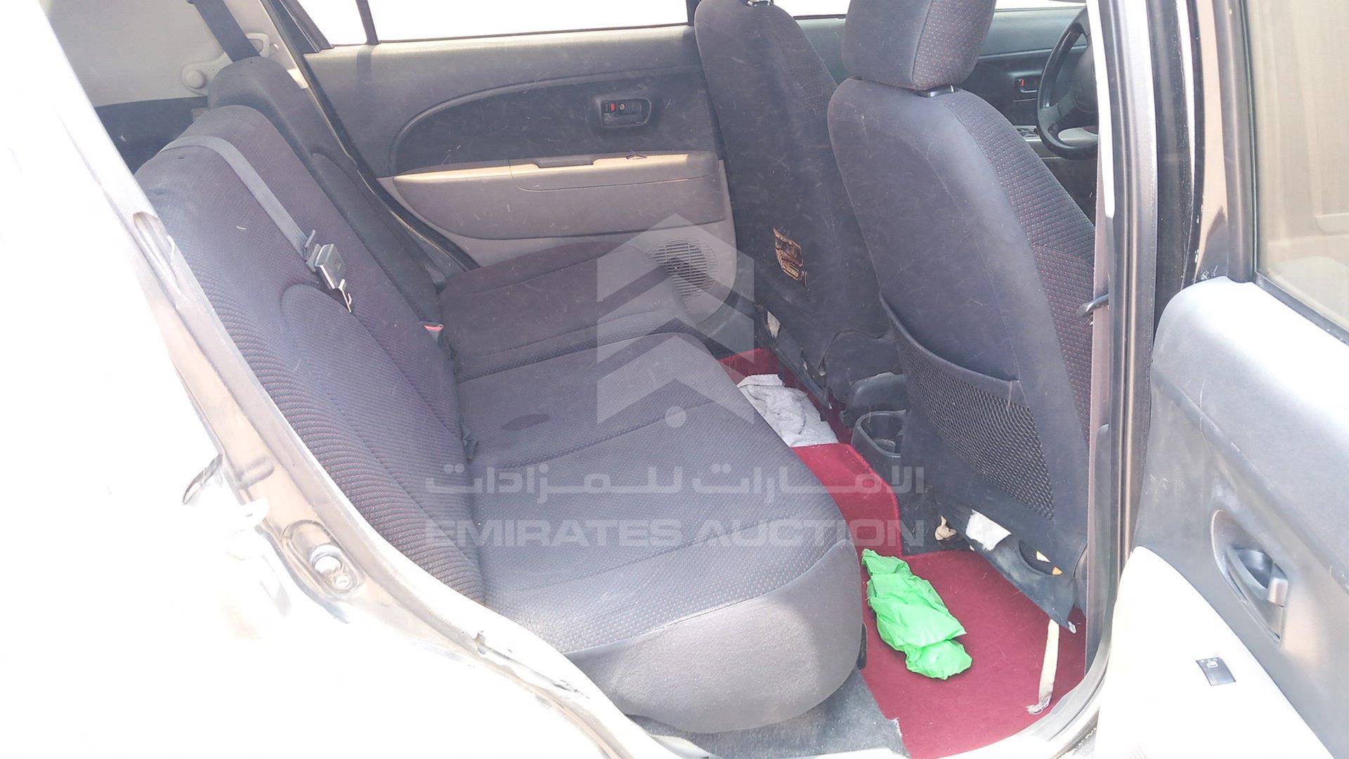 2005 DAIHATSU SIRION VIN: JD1GM301451007208
