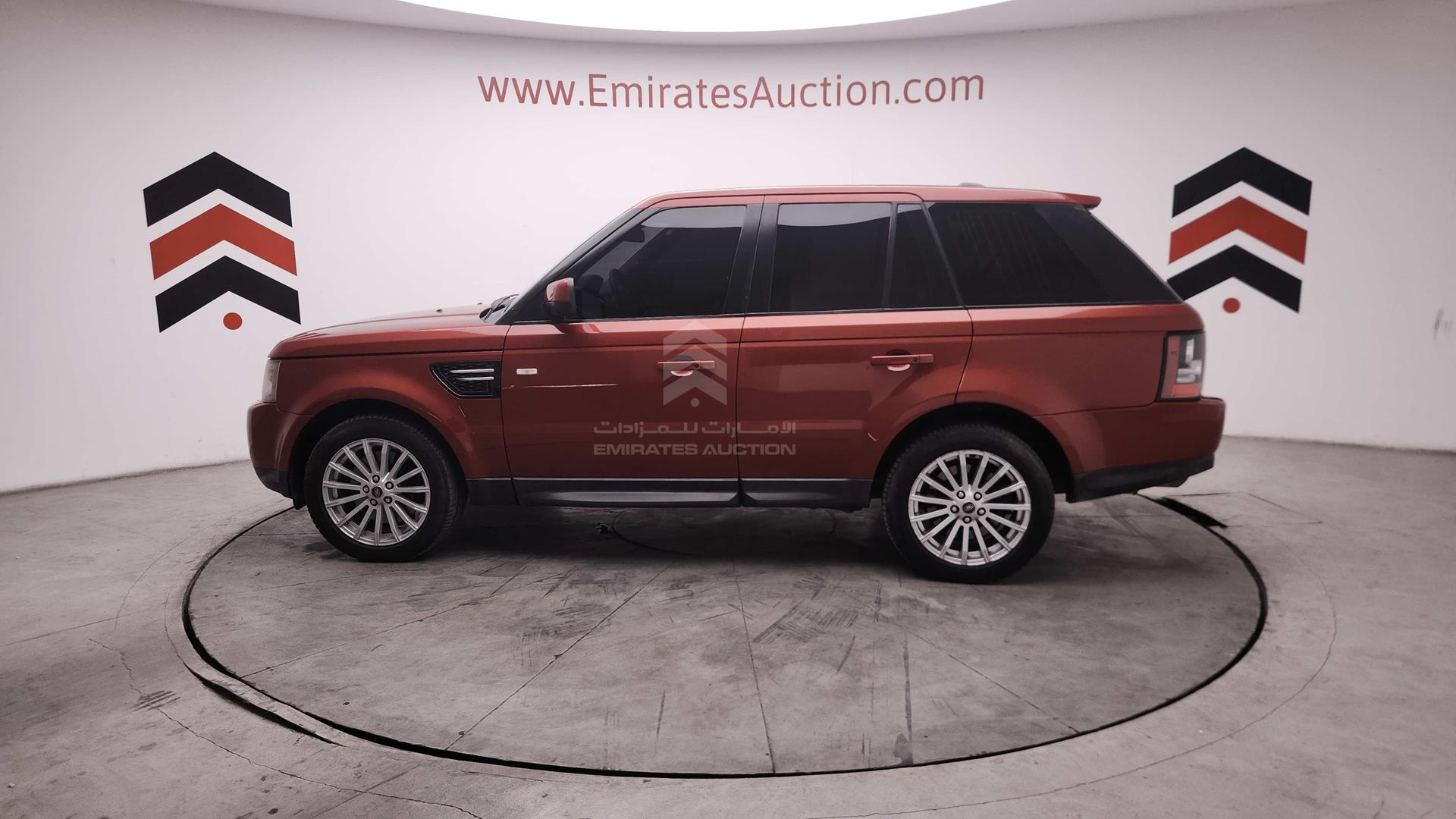 2013 RANGE ROVER SPORT VIN: SALLSAAD4DA812586