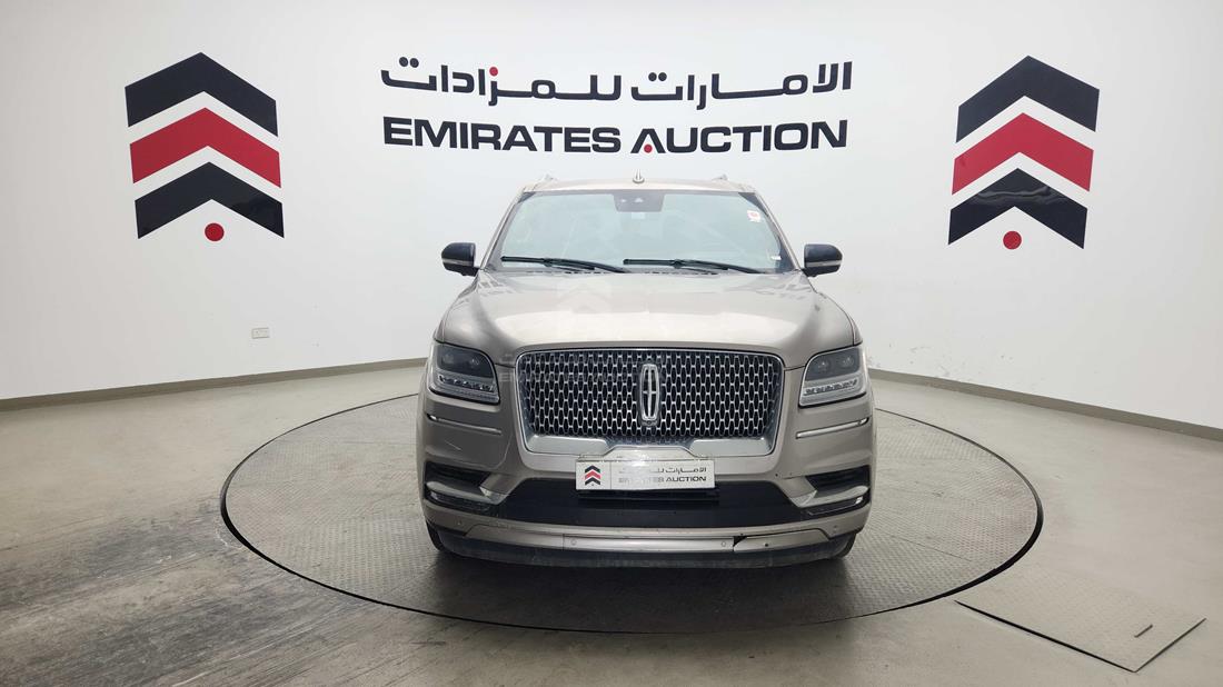 2020 Lincoln Navigator — 360-degree view
