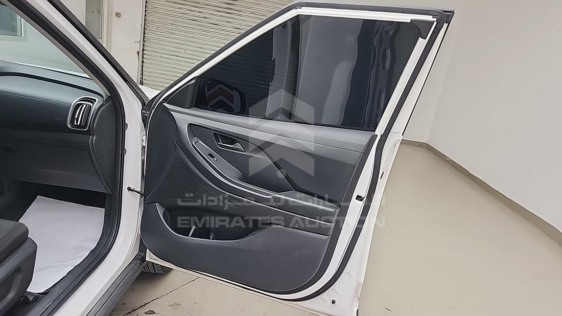 2023 Hyundai Creta — Front Right Door — Photo 30