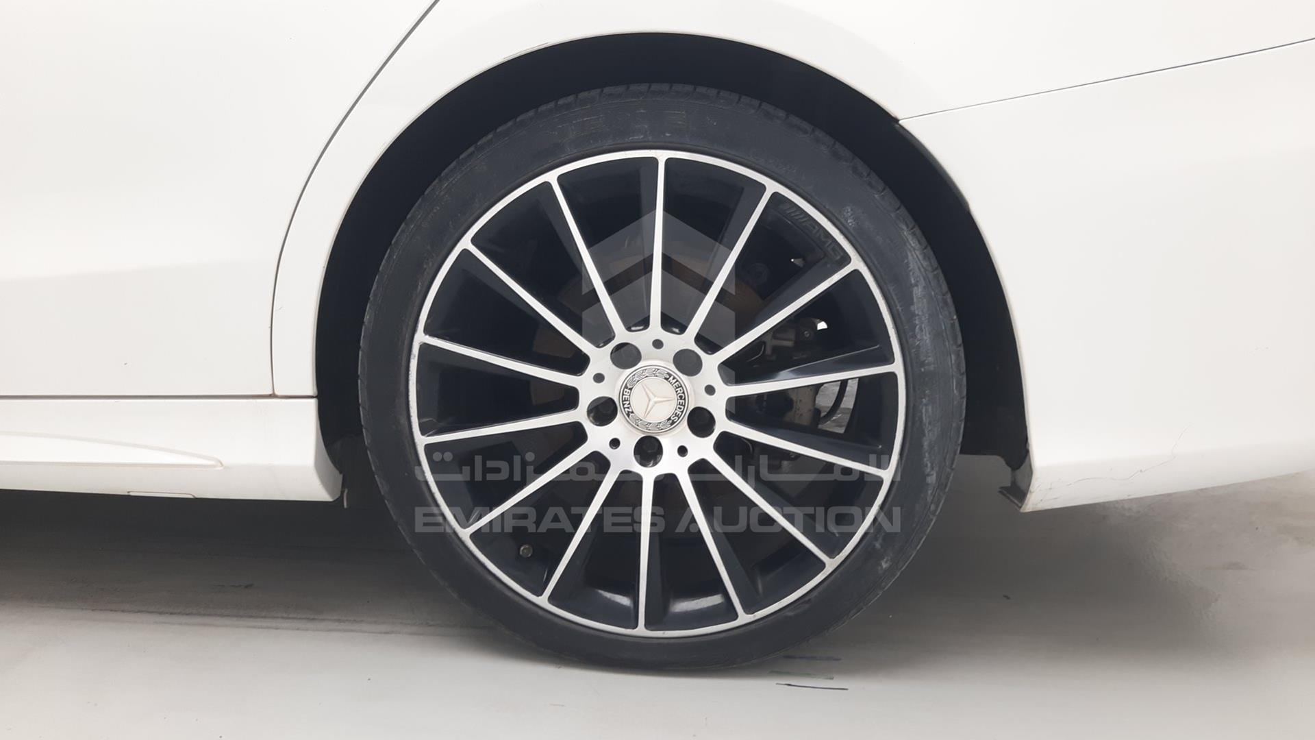 2015 MERCEDES C 200 VIN: WDDWF4CBXFR094170