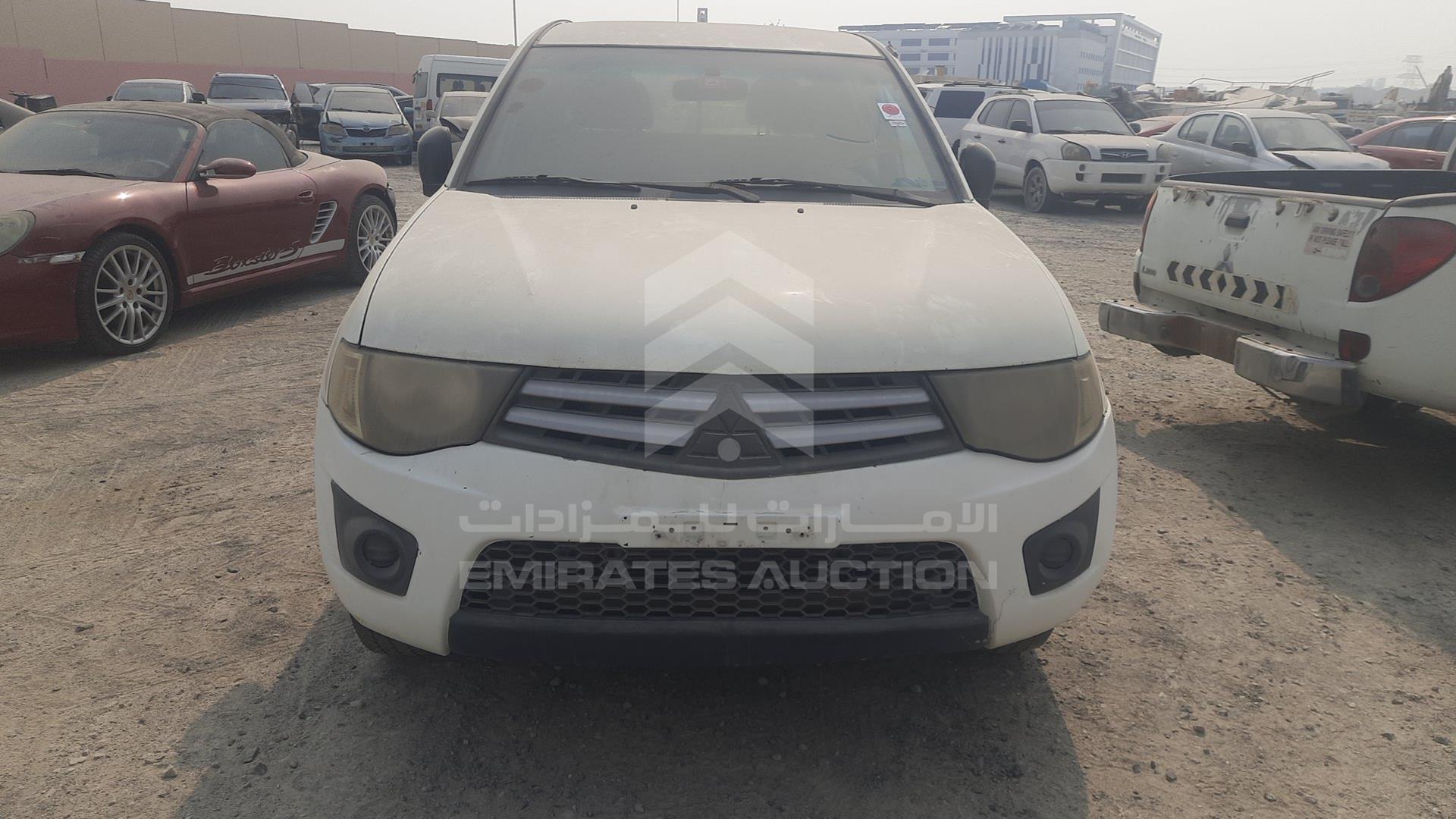 2013 MITSUBISHI L 200 VIN: MMBJNKA50DD029452