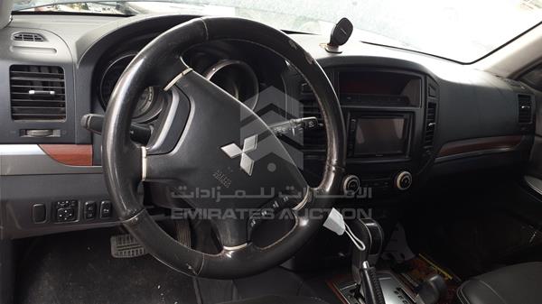 JMYLRV93W8J733423 Mitsubishi Pajero