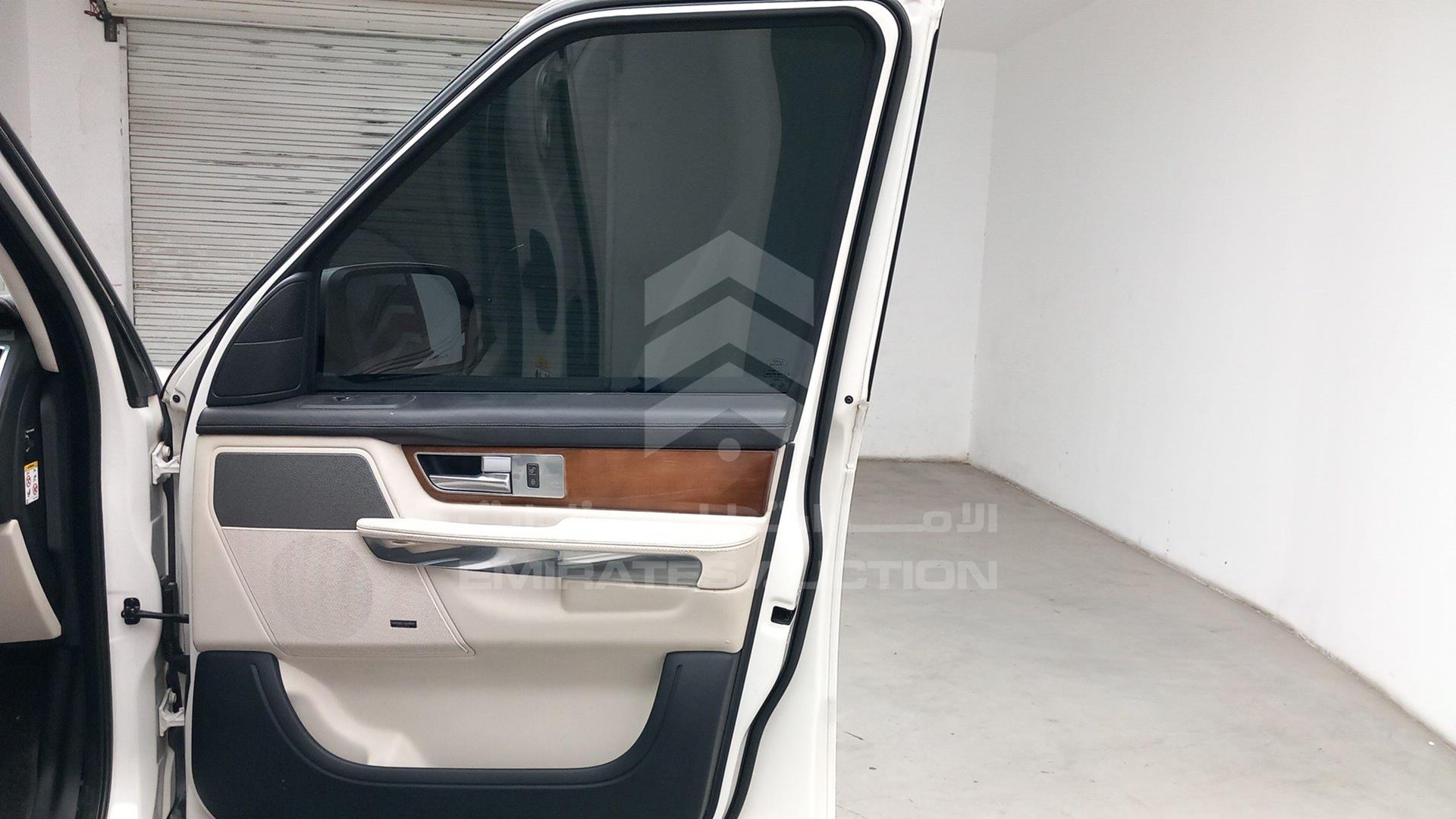 2010 RANGE ROVER SPORT VIN: SALLSAAE4AA227669