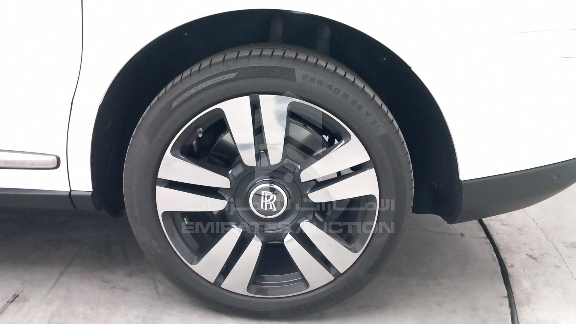 2020 ROLLS-ROYCE CULLINAN VIN: SLATV4A06LU111161